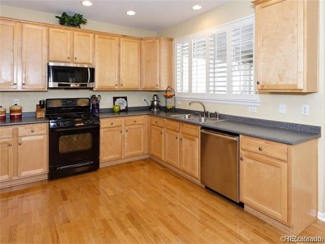 MLS Image #18 for 23421 e portland way,aurora, Colorado
