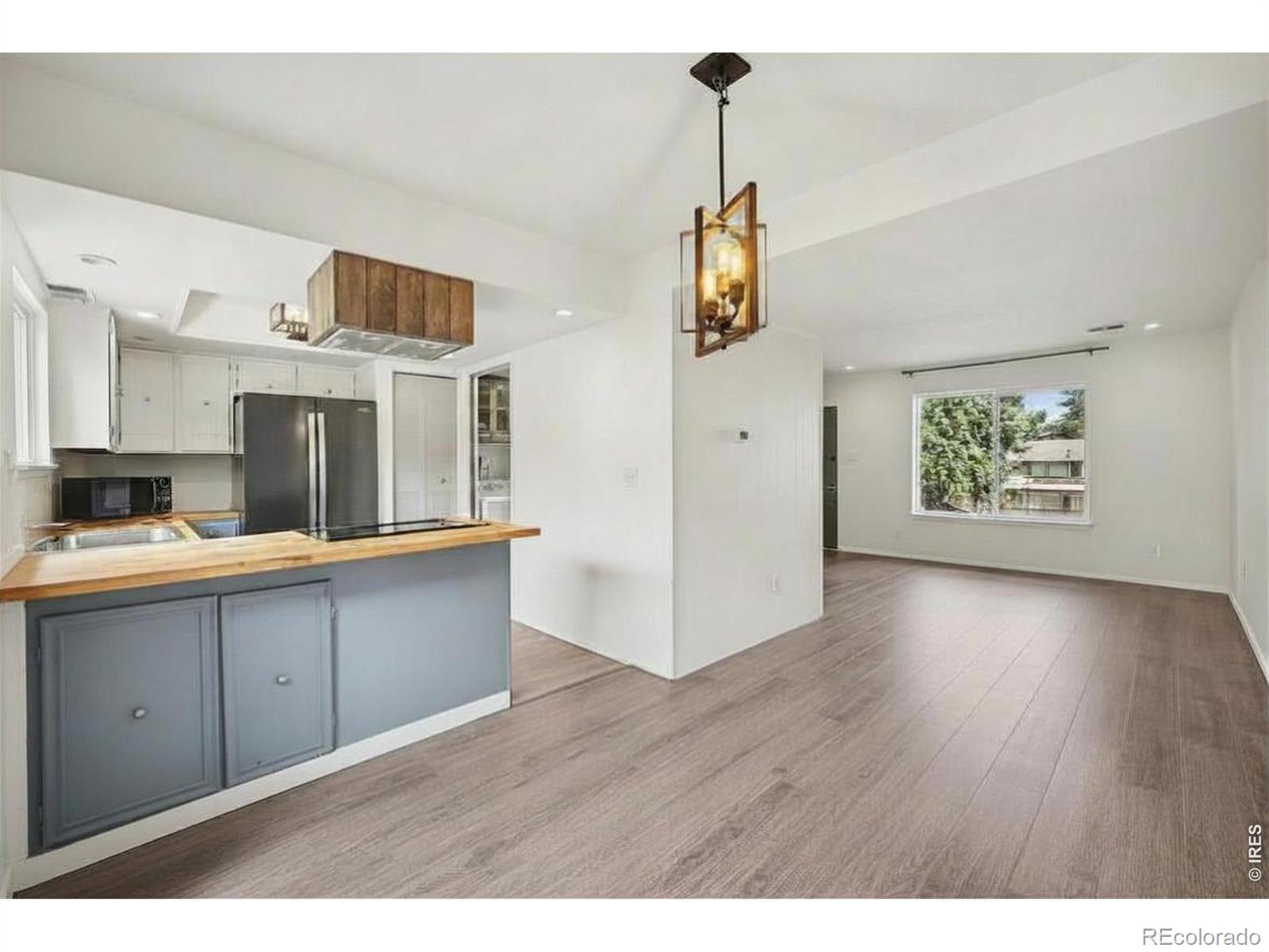MLS Image #5 for 474 s carr street,lakewood, Colorado