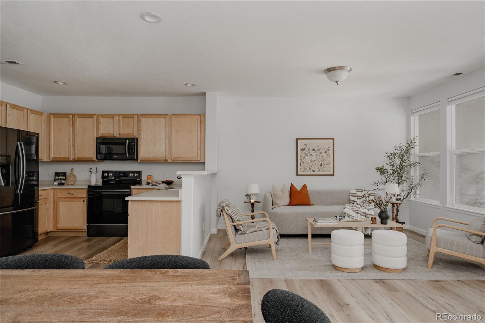 MLS Image #9 for 2598  syracuse street,denver, Colorado