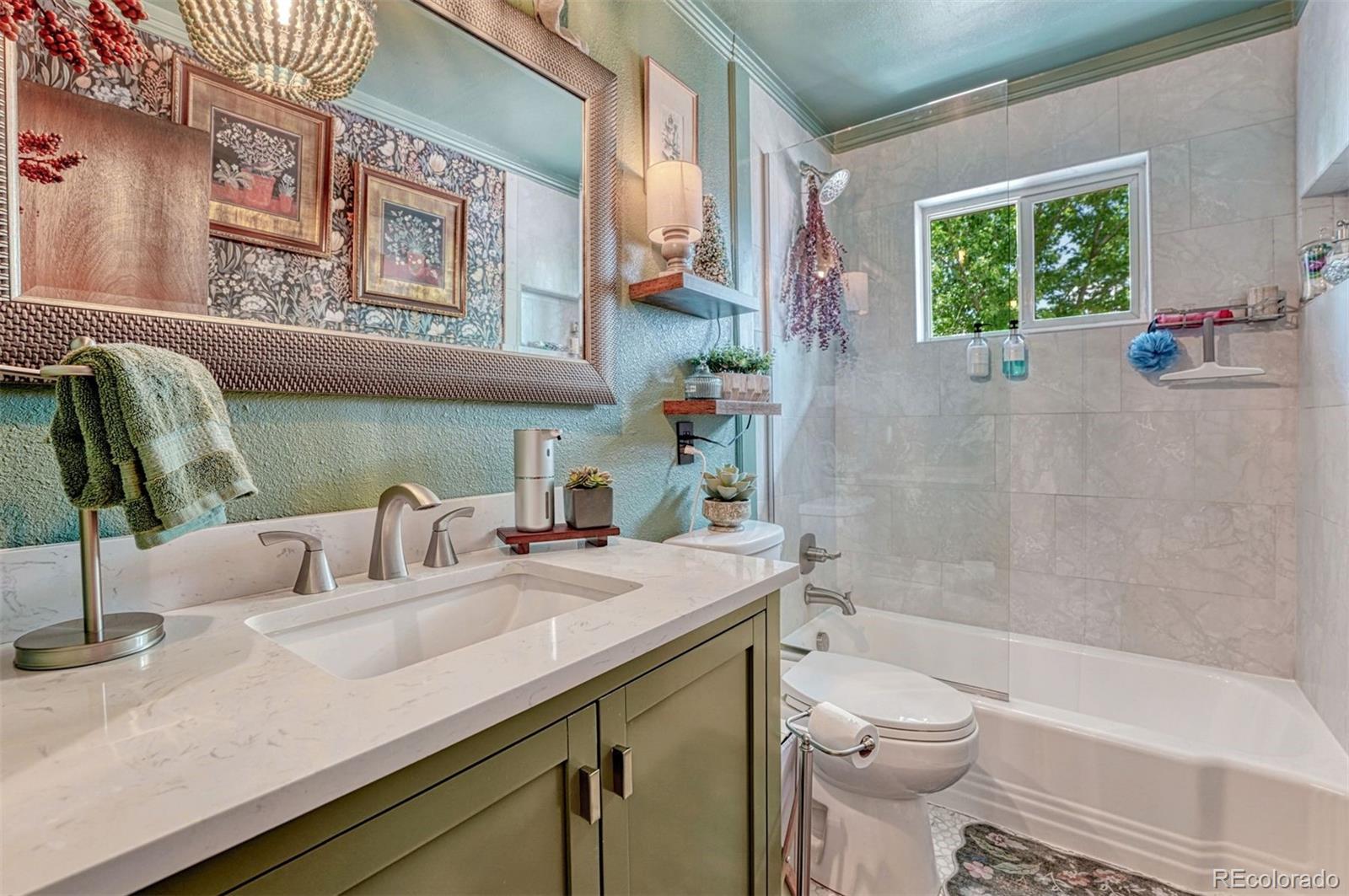 MLS Image #10 for 2830 n institute street,colorado springs, Colorado