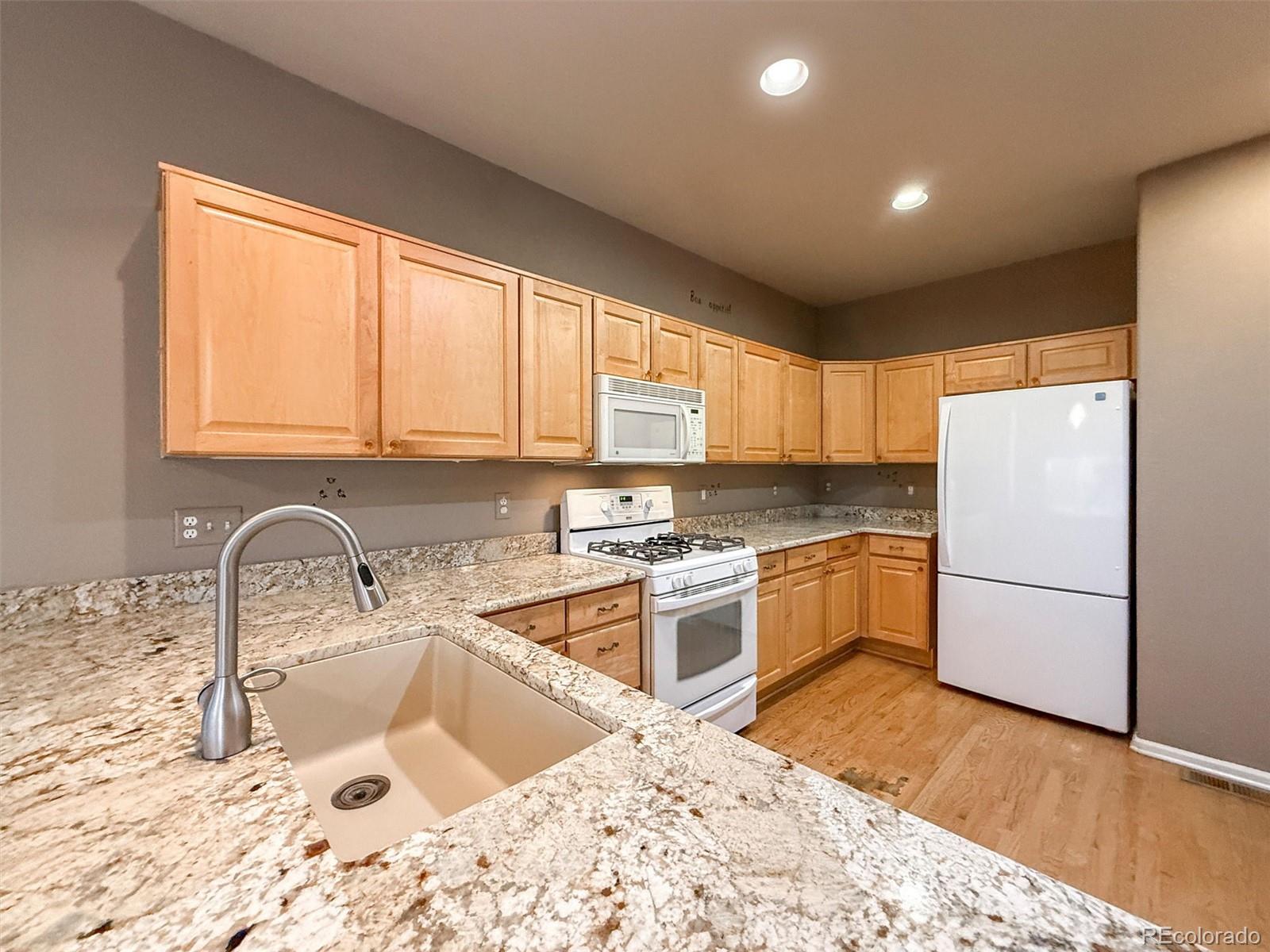 MLS Image #11 for 13689  boulder point,broomfield, Colorado