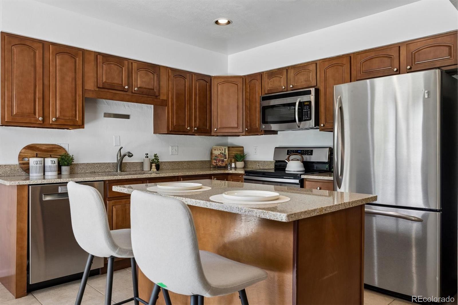 MLS Image #11 for 7185 s pennsylvania street,centennial, Colorado