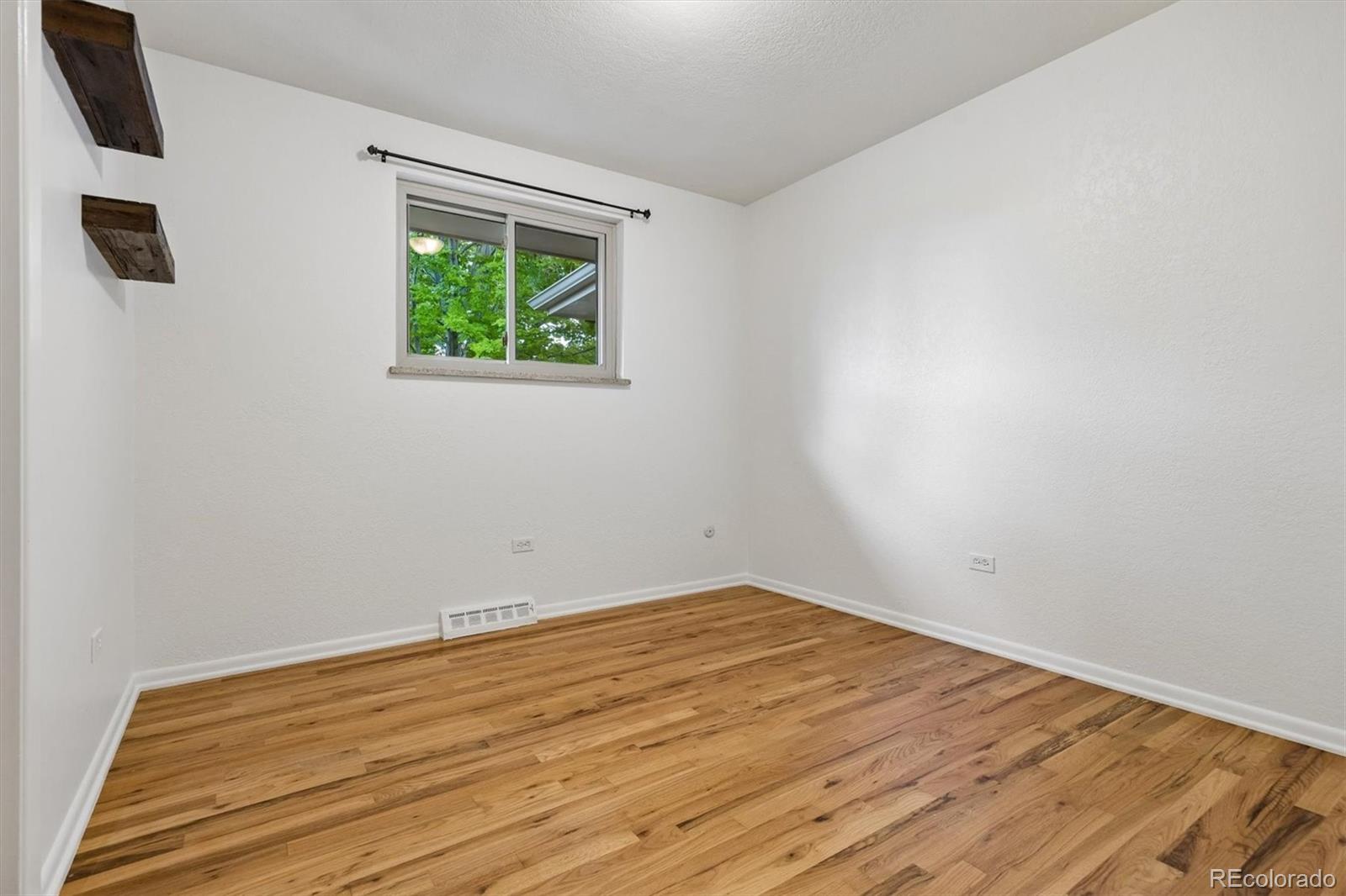 MLS Image #20 for 7185 s pennsylvania street,centennial, Colorado