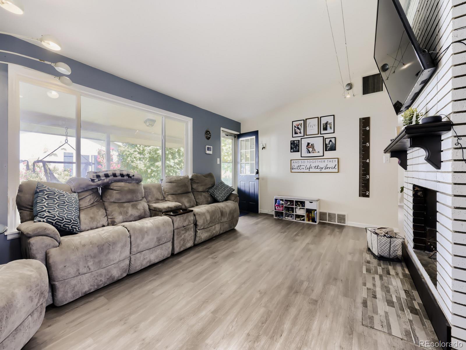 MLS Image #11 for 385  main street,broomfield, Colorado