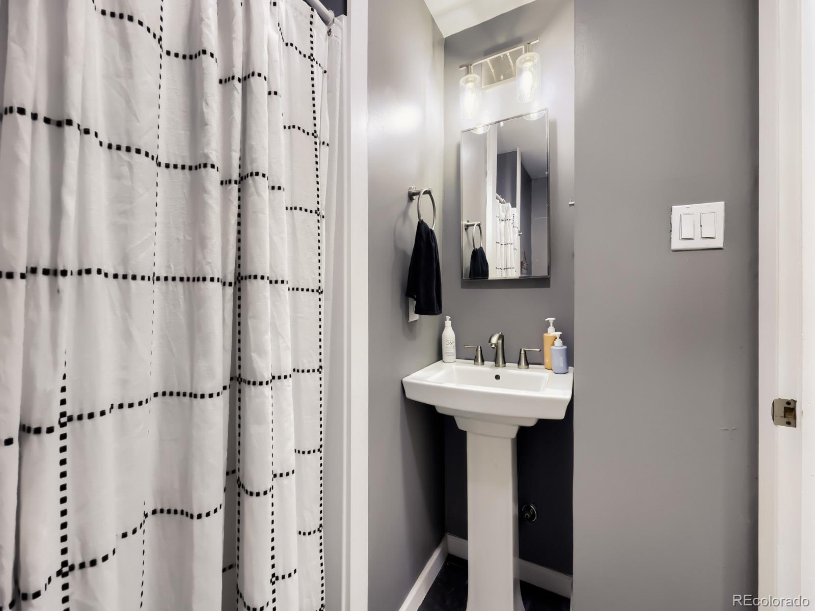 MLS Image #19 for 385  main street,broomfield, Colorado
