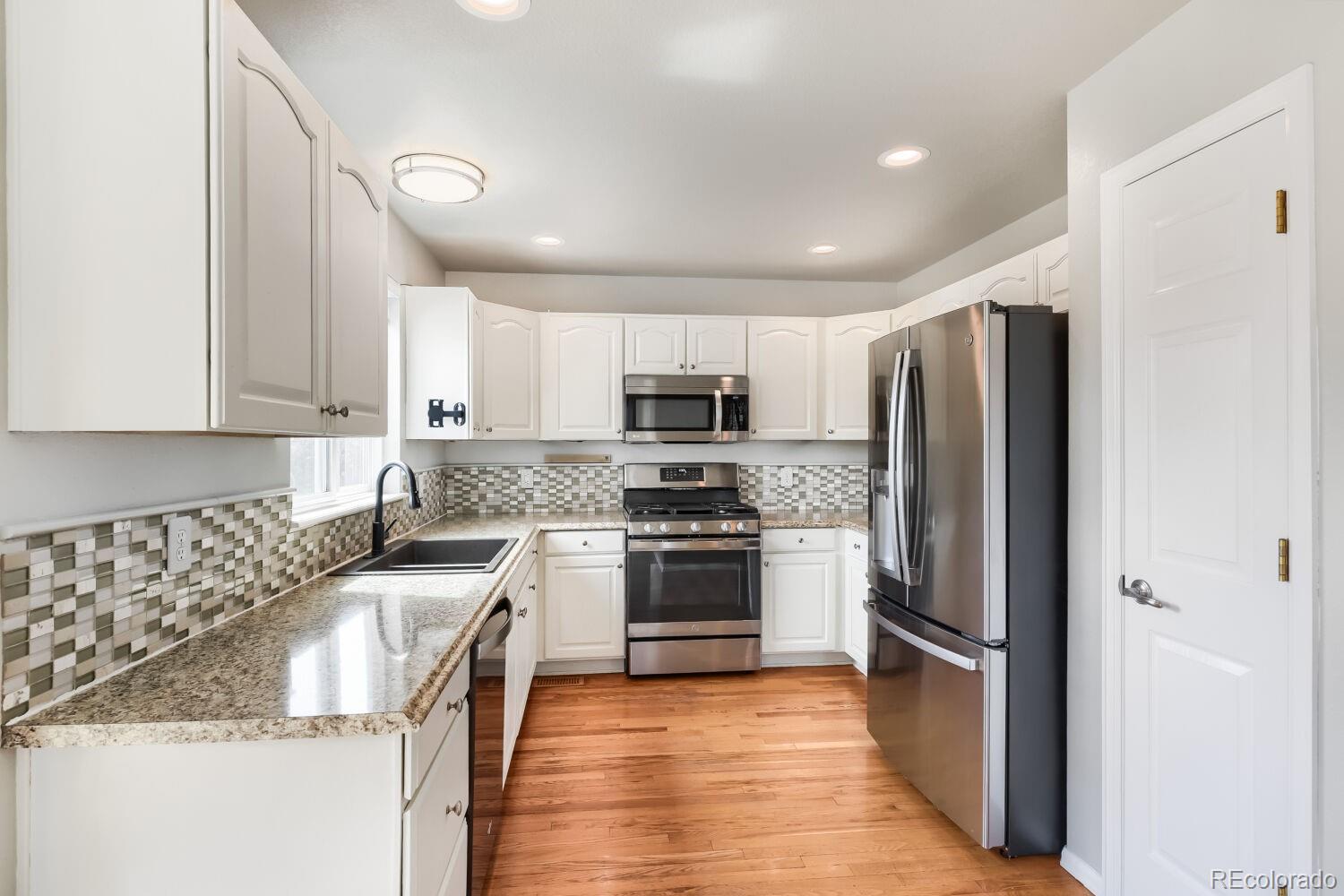 MLS Image #2 for 10338  blue heron court,highlands ranch, Colorado