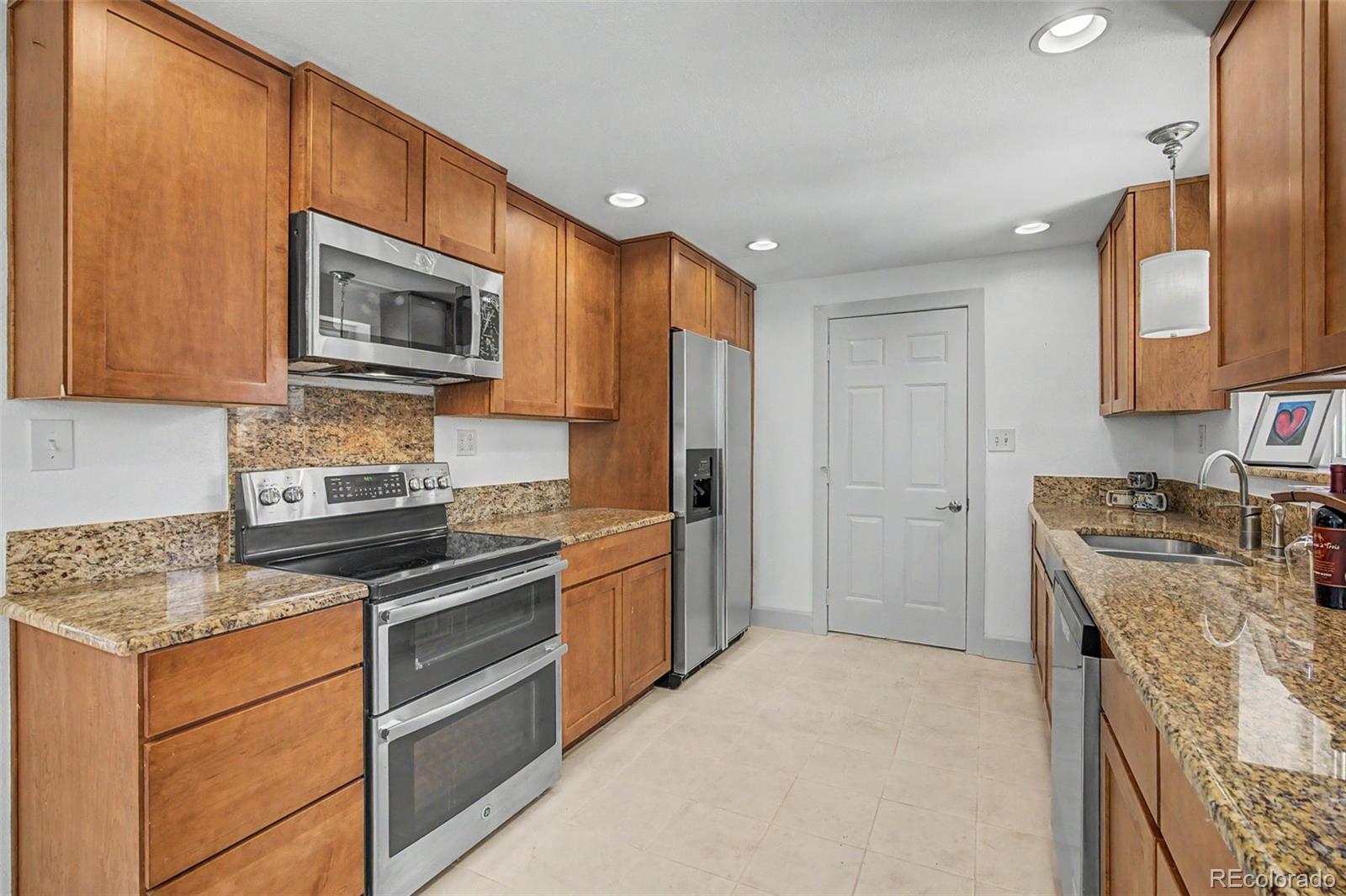 MLS Image #5 for 1661  allison street,lakewood, Colorado