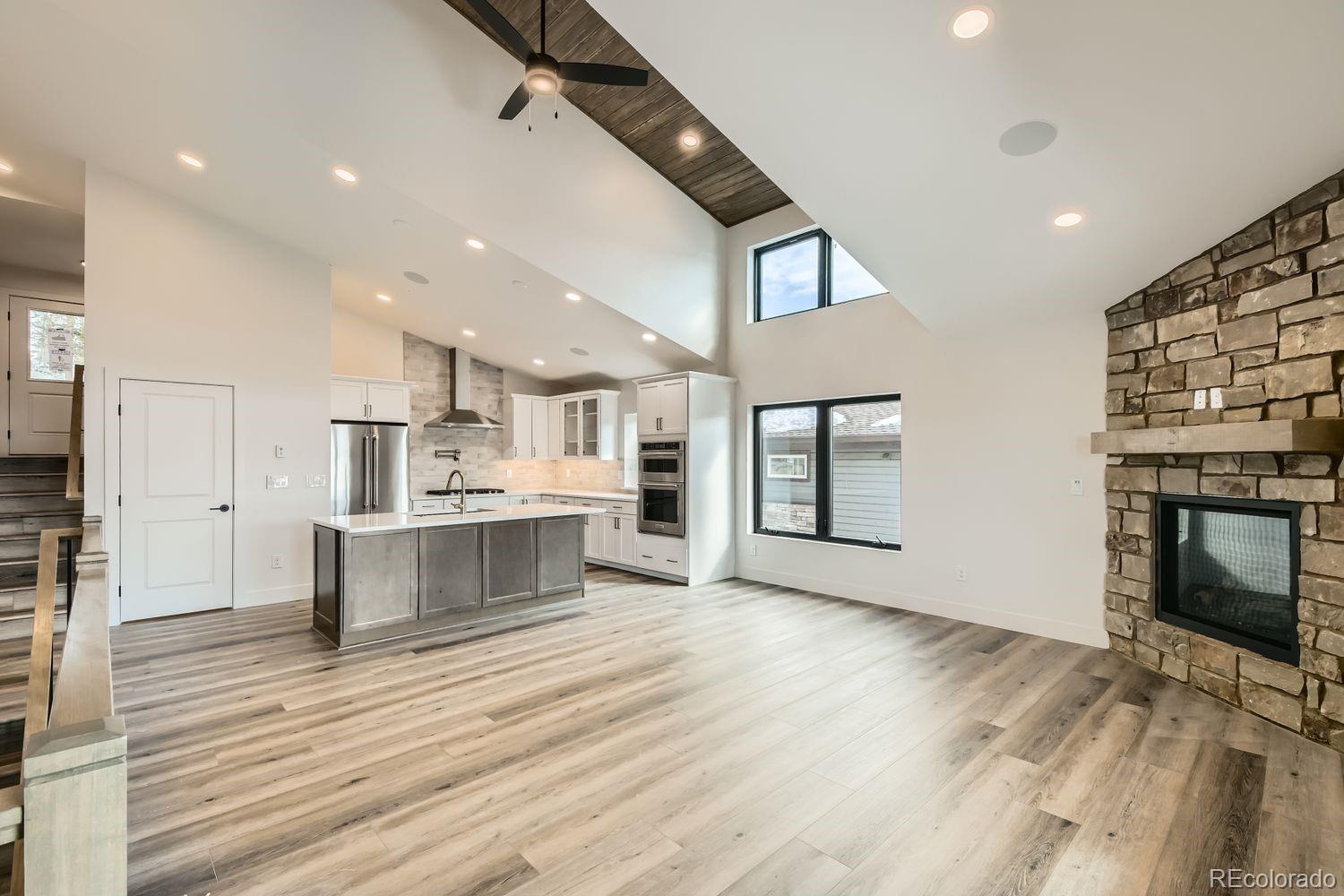 MLS Image #3 for 904  wapiti drive,fraser, Colorado