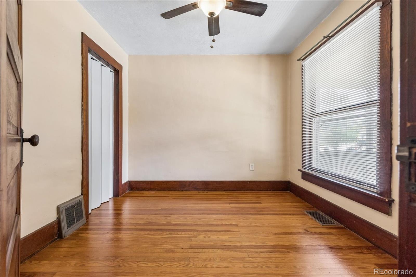 MLS Image #12 for 2111 s grant street,denver, Colorado
