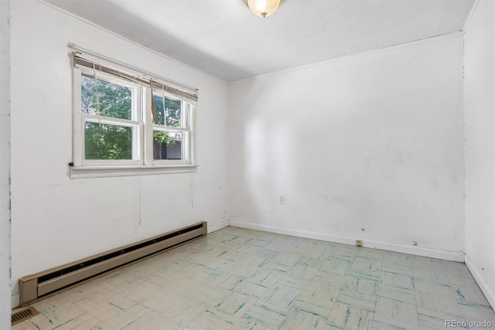 MLS Image #15 for 2111 s grant street,denver, Colorado