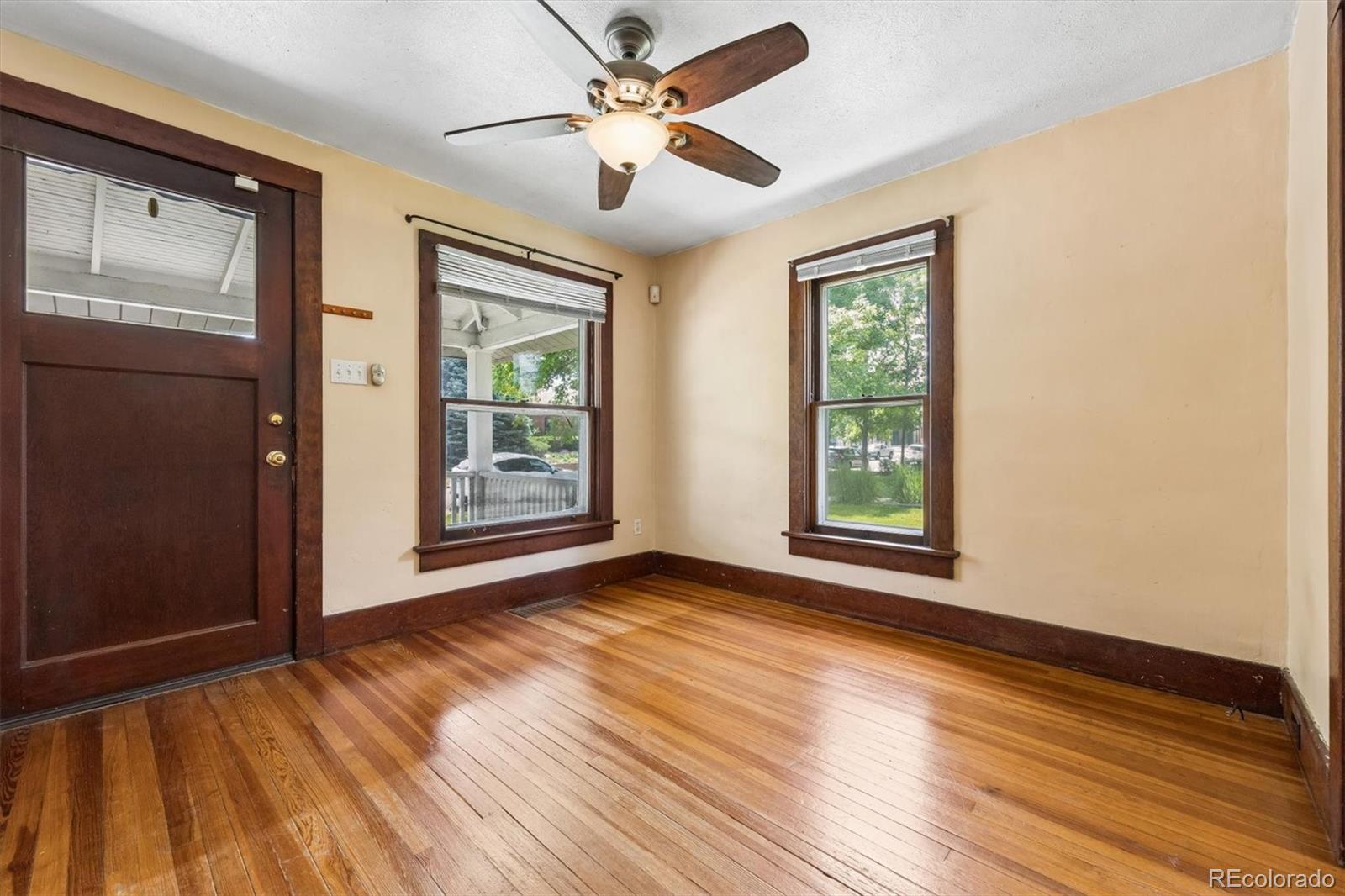 MLS Image #2 for 2111 s grant street,denver, Colorado
