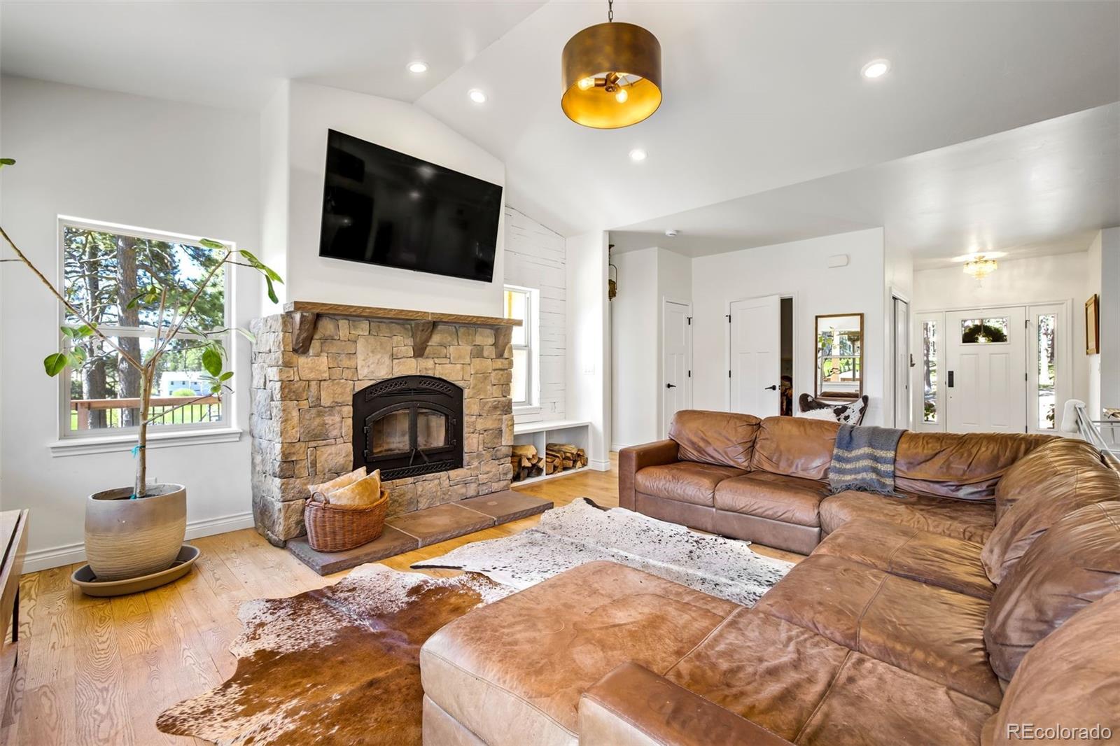 MLS Image #10 for 13415  brentwood drive,colorado springs, Colorado