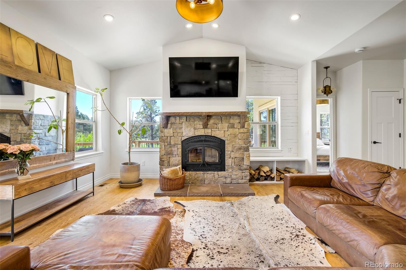 MLS Image #11 for 13415  brentwood drive,colorado springs, Colorado