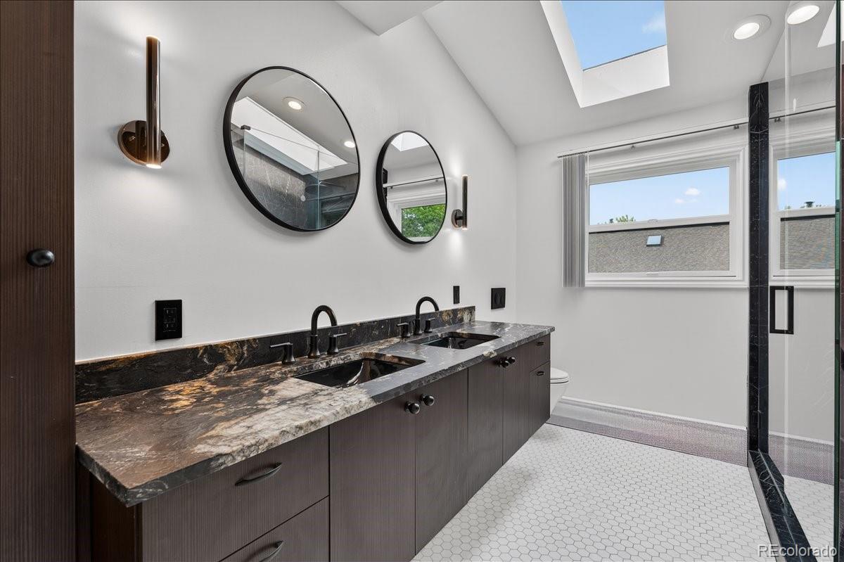 MLS Image #31 for 301 s poplar street,denver, Colorado