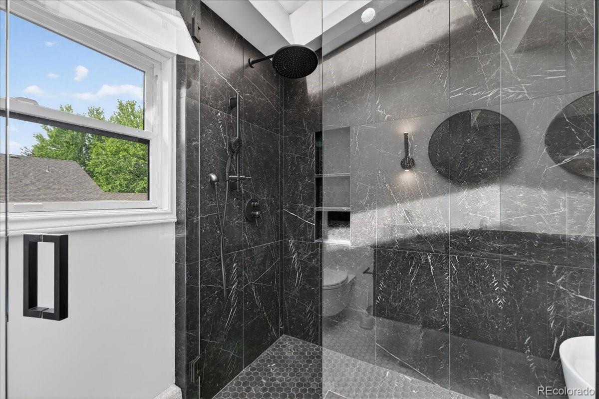 MLS Image #33 for 301 s poplar street,denver, Colorado