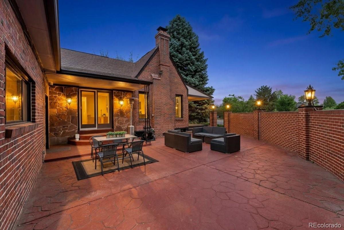 MLS Image #44 for 301 s poplar street,denver, Colorado