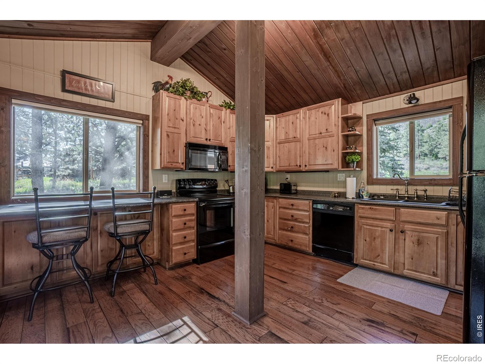 MLS Image #11 for 348  crown point drive,bellvue, Colorado
