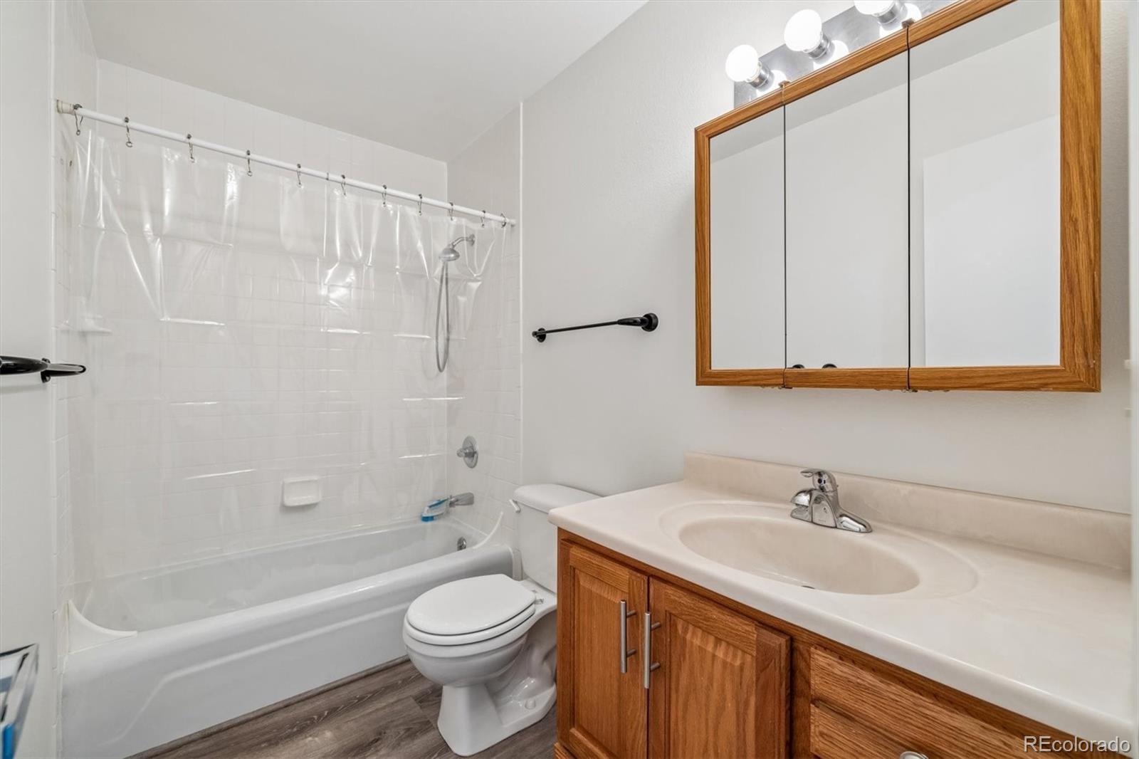 MLS Image #16 for 12638 w virginia avenue,lakewood, Colorado