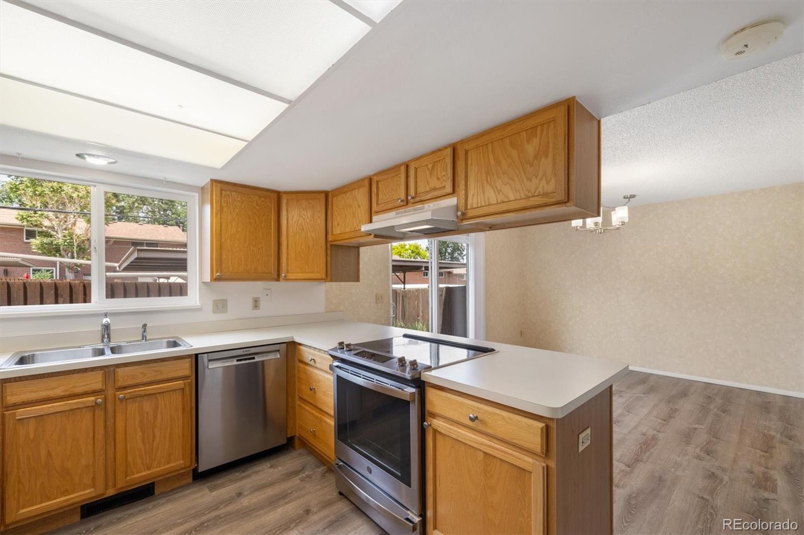 MLS Image #4 for 12638 w virginia avenue,lakewood, Colorado