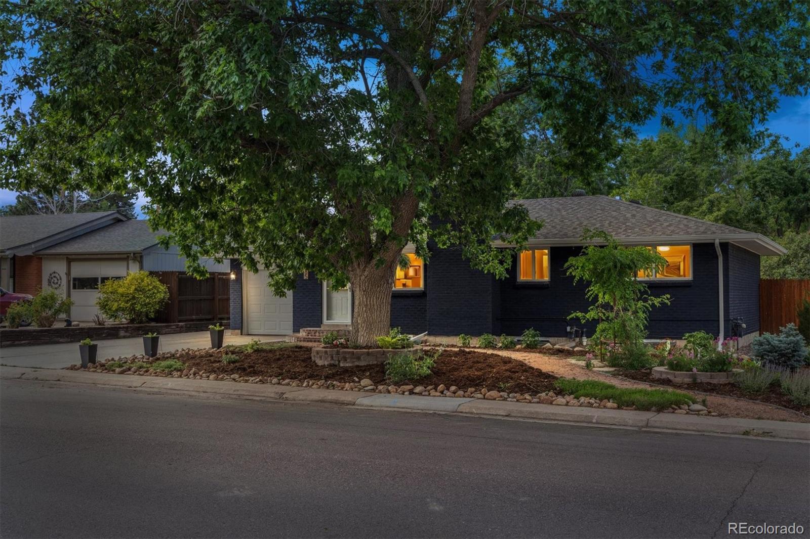 MLS Image #1 for 3485 w powers place,littleton, Colorado