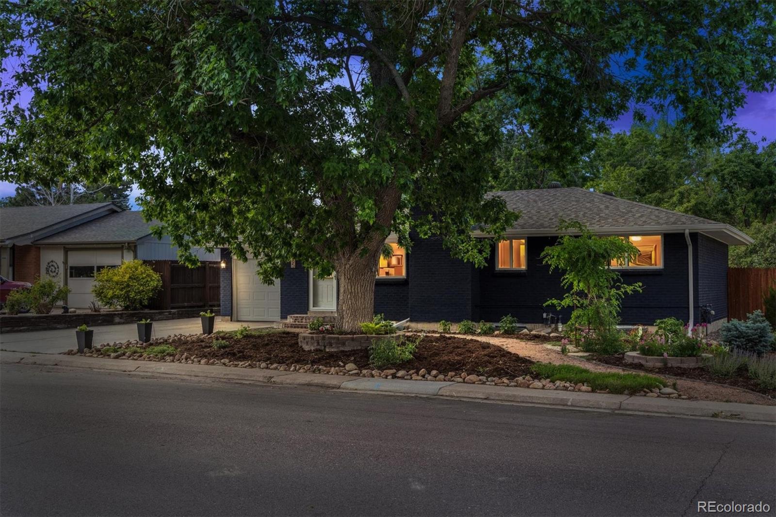 MLS Image #33 for 3485 w powers place,littleton, Colorado