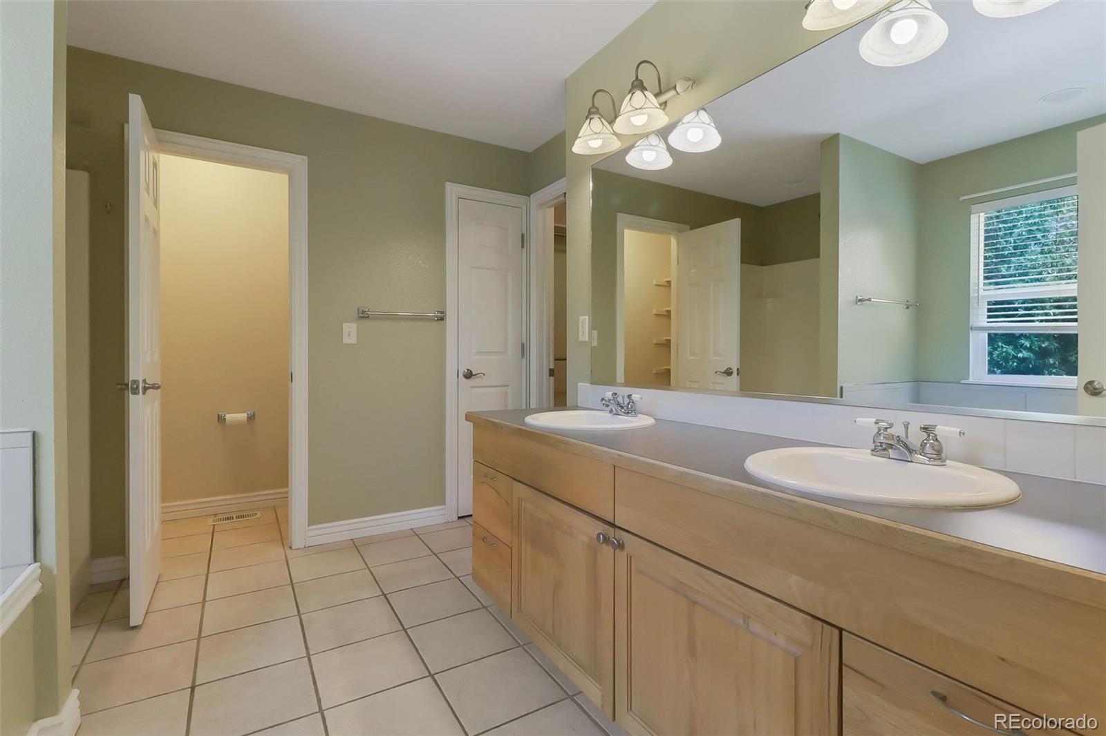 MLS Image #12 for 125  52nd avenue,greeley, Colorado