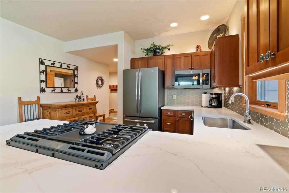 MLS Image #5 for 201  hawk circle,dillon, Colorado