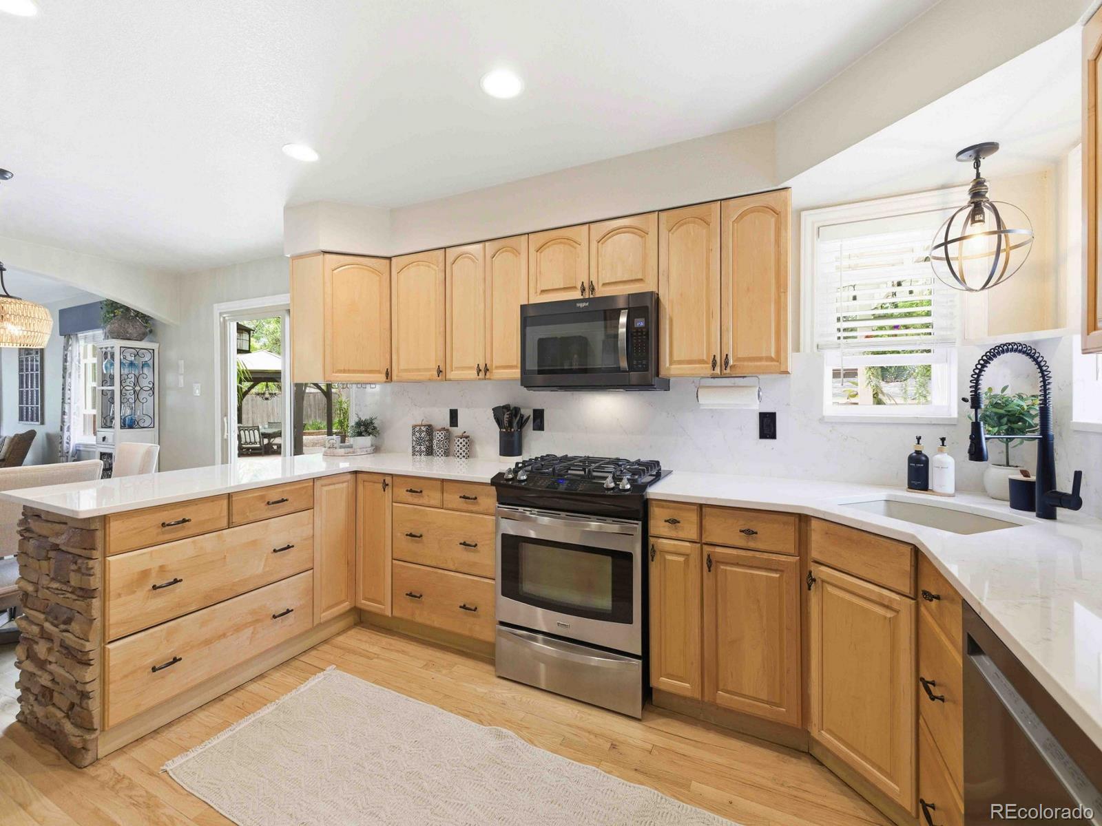 MLS Image #13 for 8873 s balsam street,littleton, Colorado