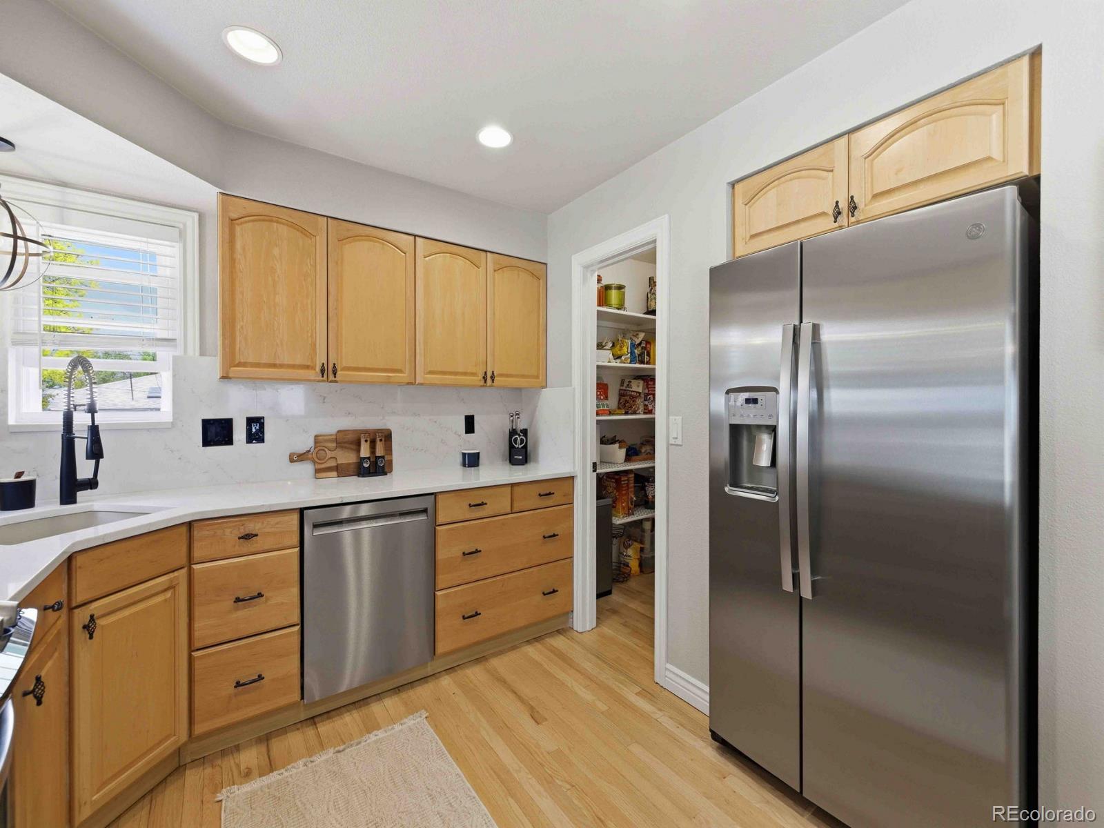 MLS Image #14 for 8873 s balsam street,littleton, Colorado