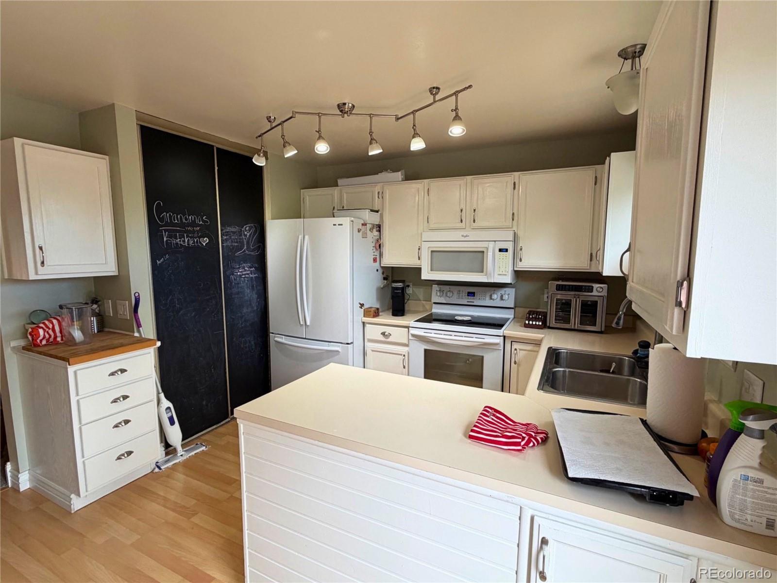 MLS Image #9 for 19062 e quinn place,aurora, Colorado