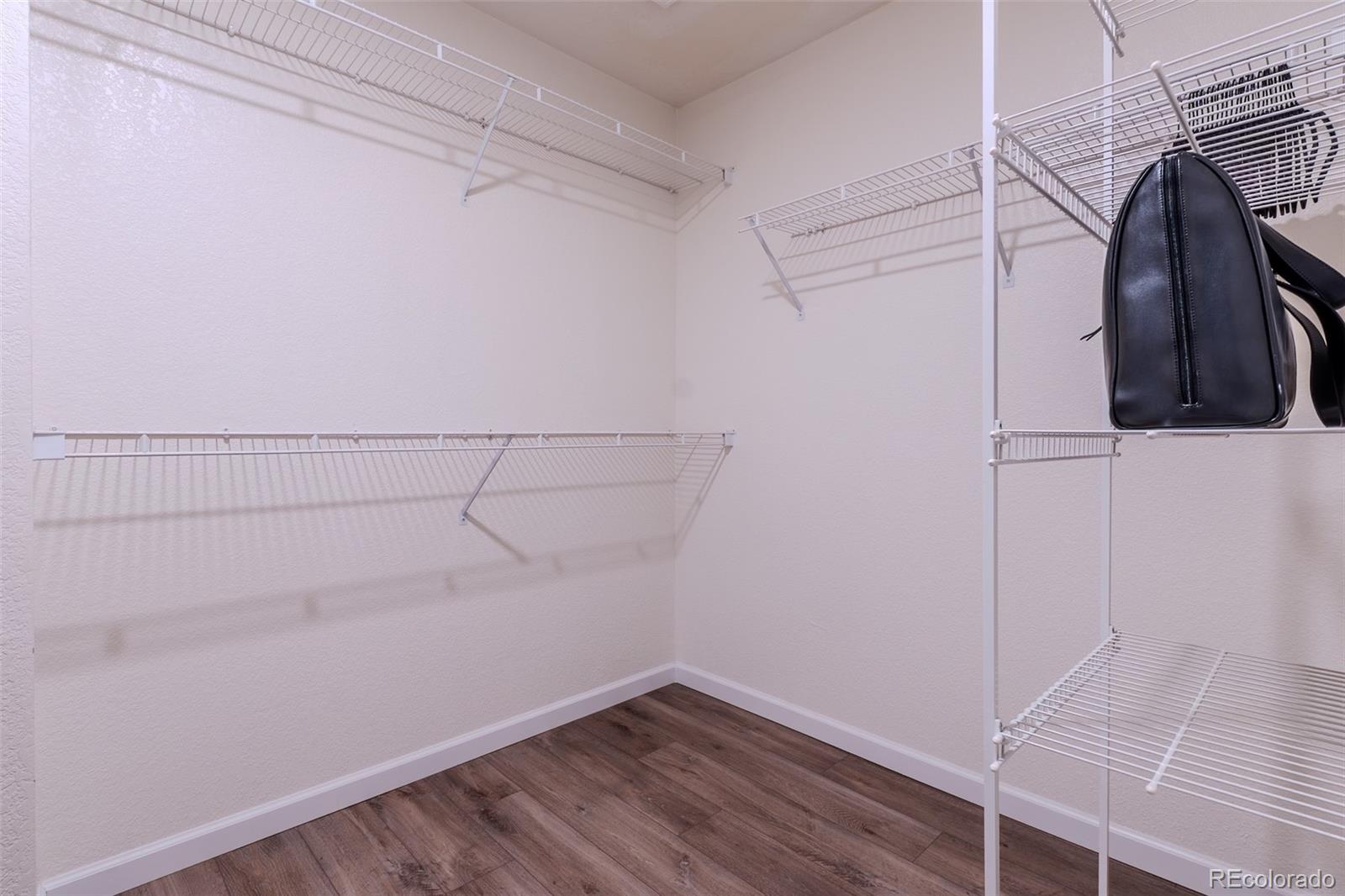 MLS Image #17 for 4271 s blackhawk circle,aurora, Colorado