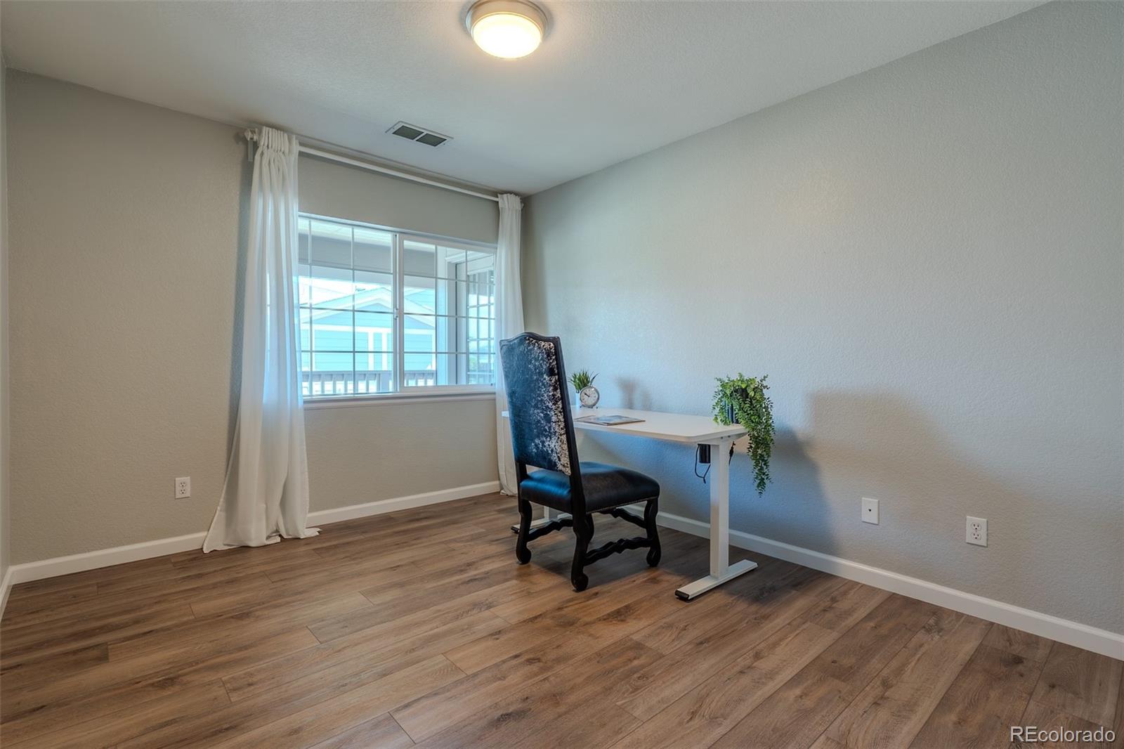 MLS Image #19 for 4271 s blackhawk circle,aurora, Colorado