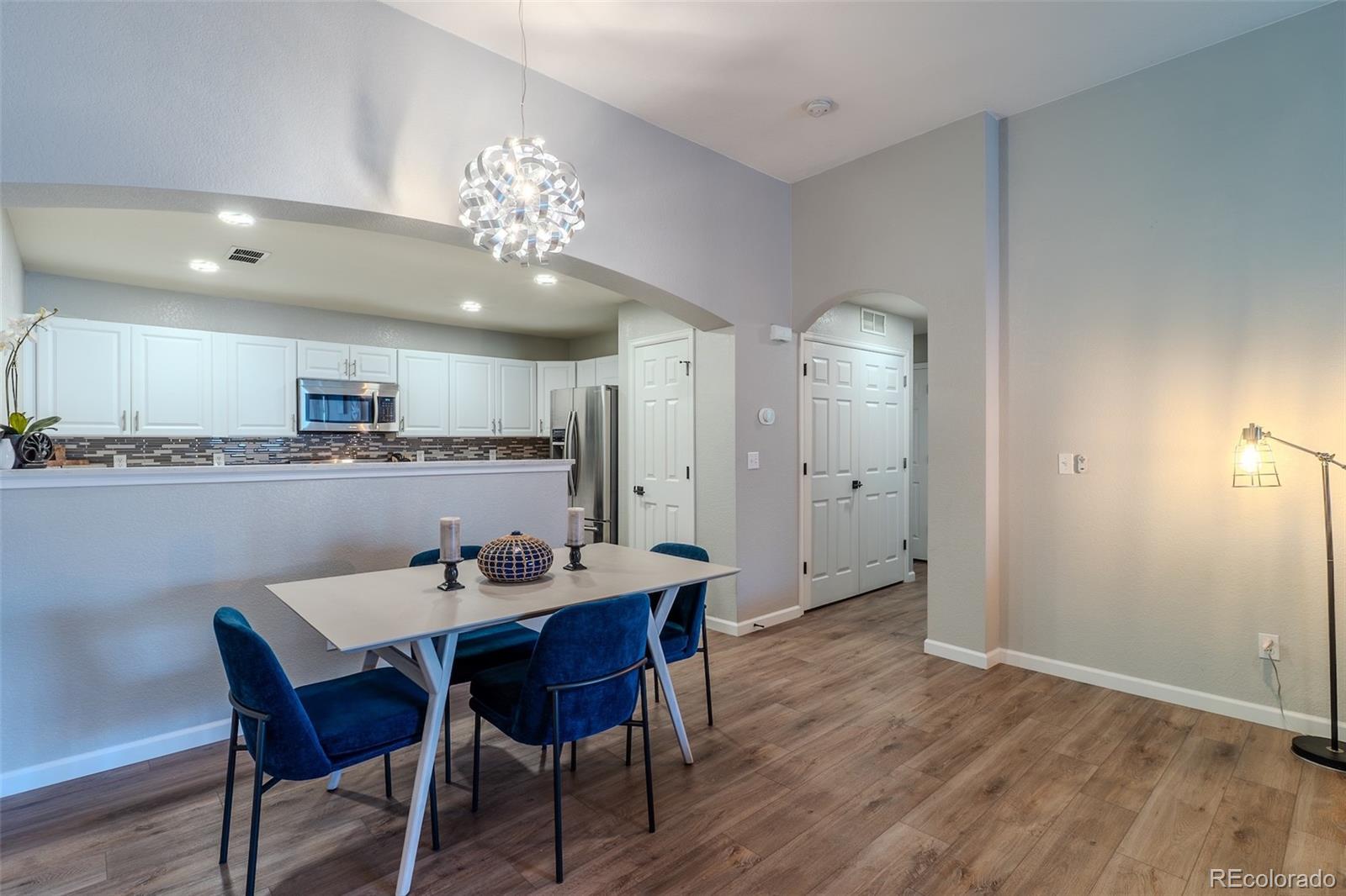 MLS Image #4 for 4271 s blackhawk circle,aurora, Colorado