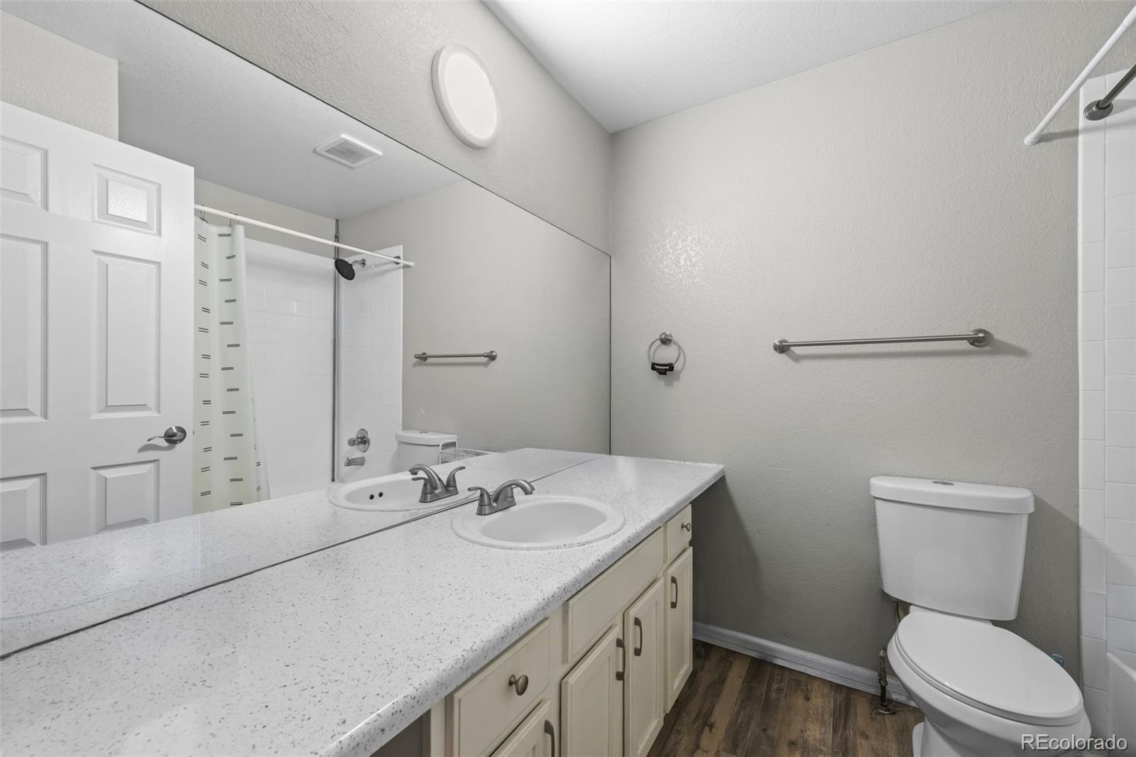 MLS Image #10 for 8199  welby road,denver, Colorado