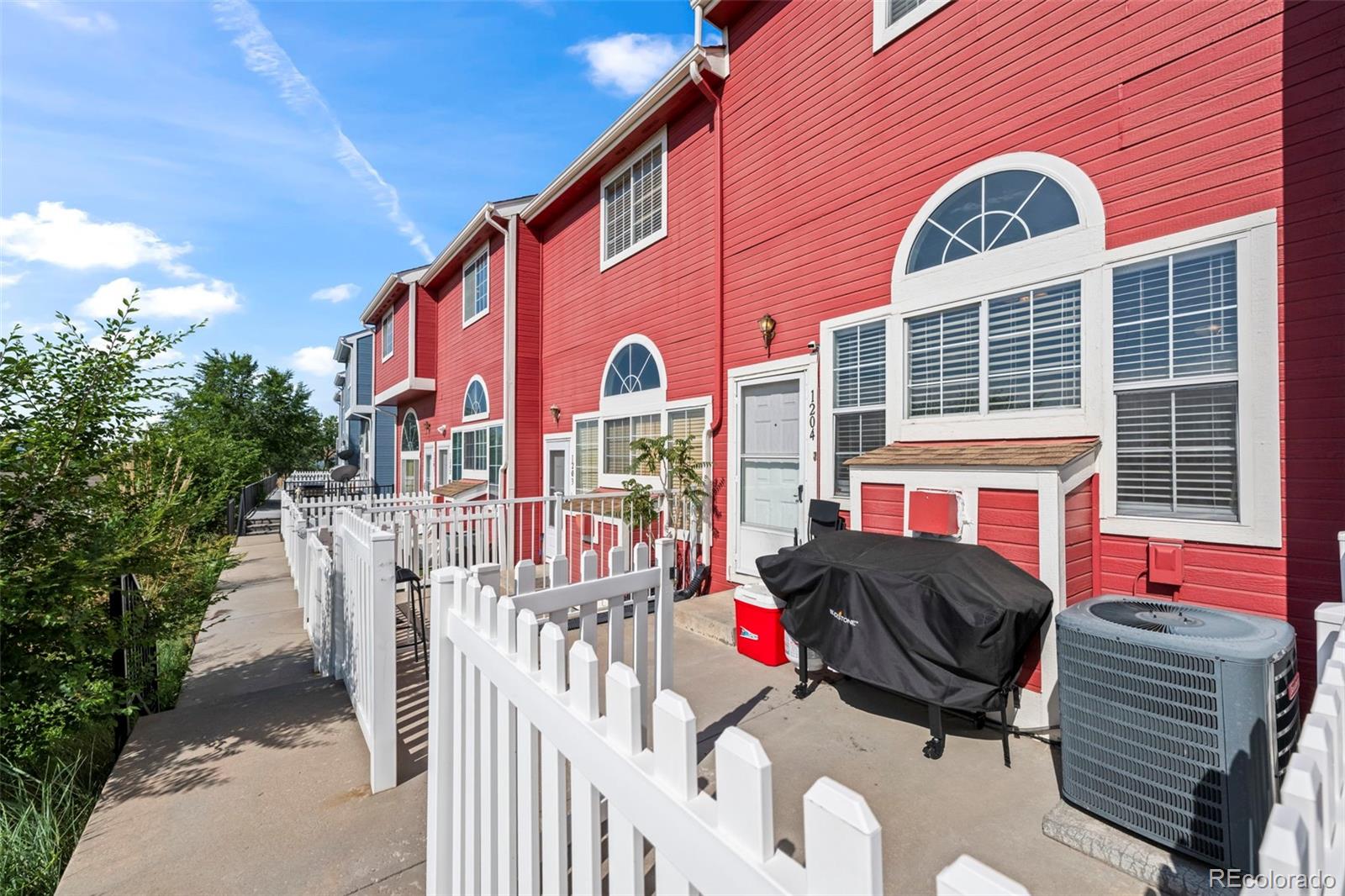MLS Image #9 for 8199  welby road,denver, Colorado