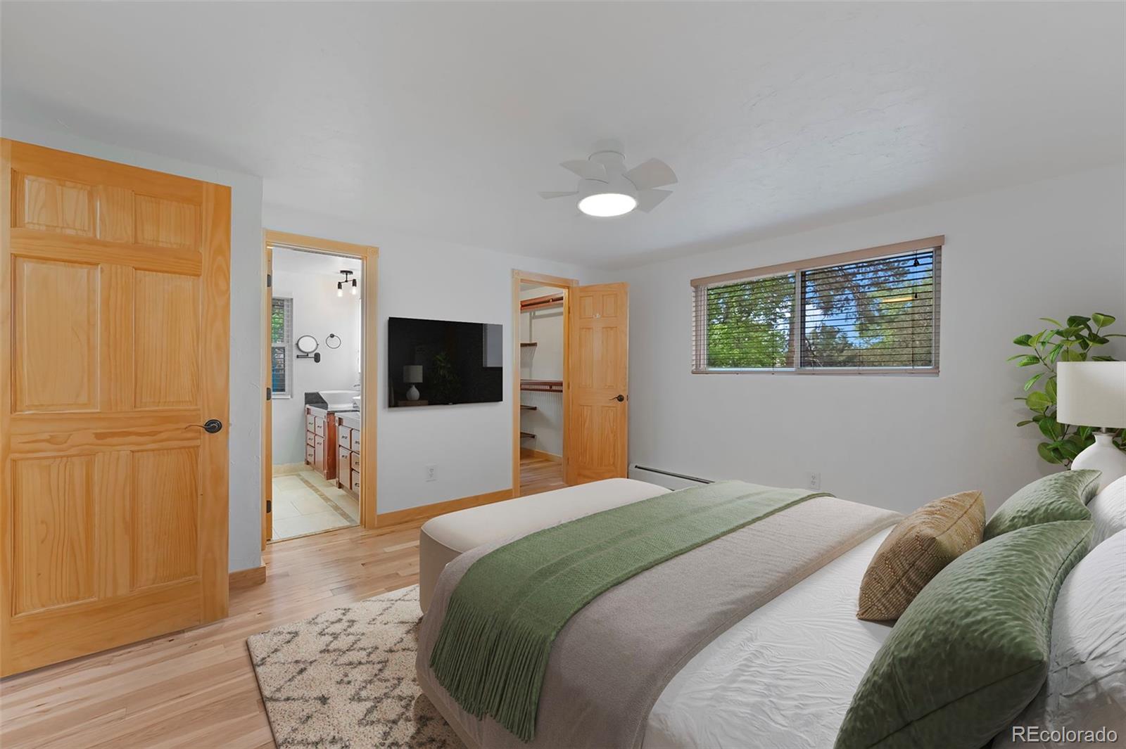 MLS Image #16 for 6731 s clayton way,centennial, Colorado