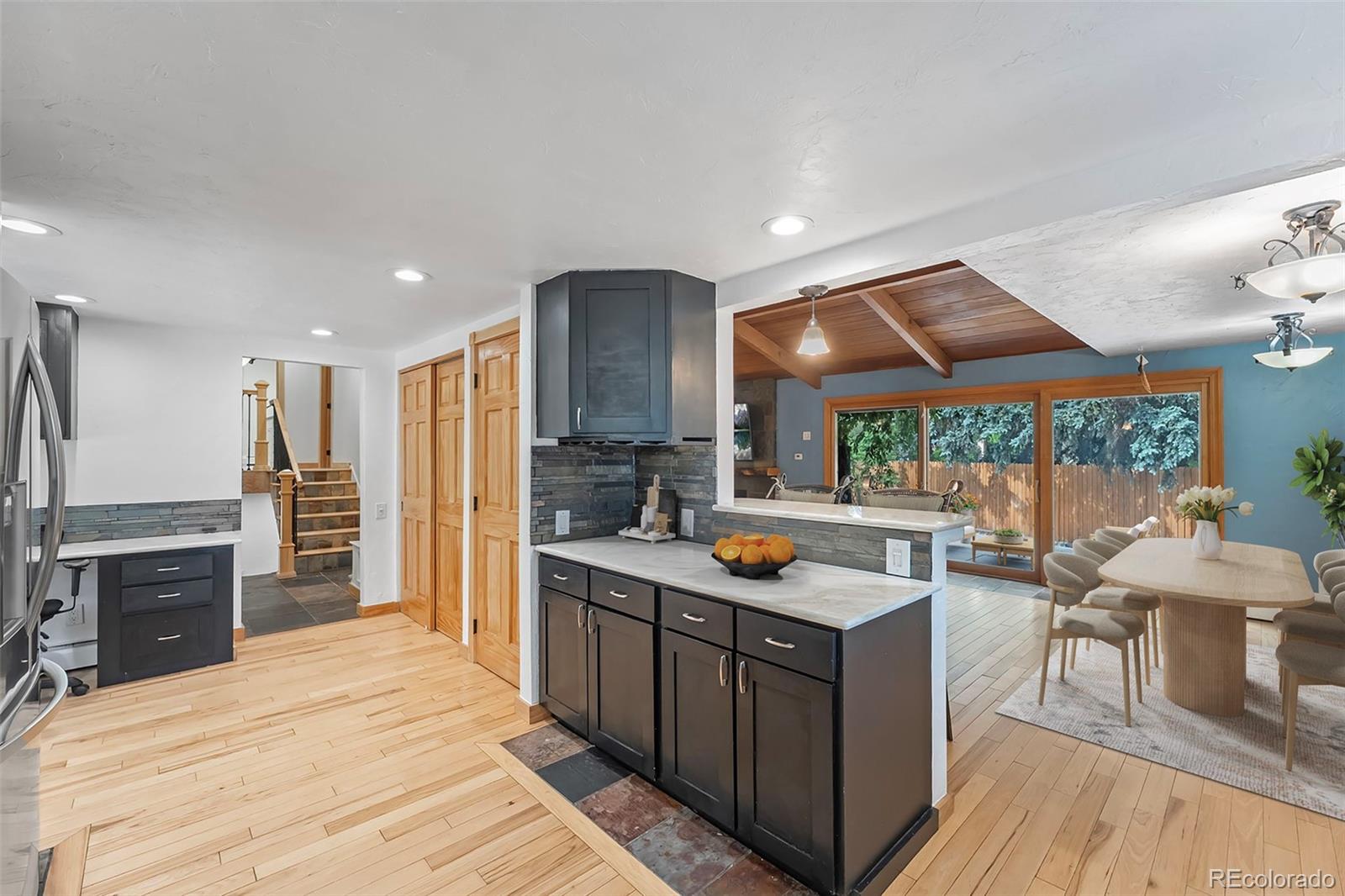 MLS Image #3 for 6731 s clayton way,centennial, Colorado