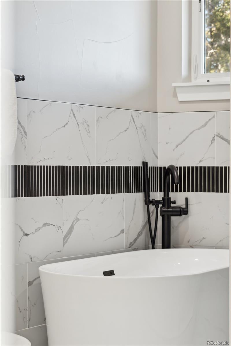 MLS Image #24 for 2317 s galapago street,denver, Colorado