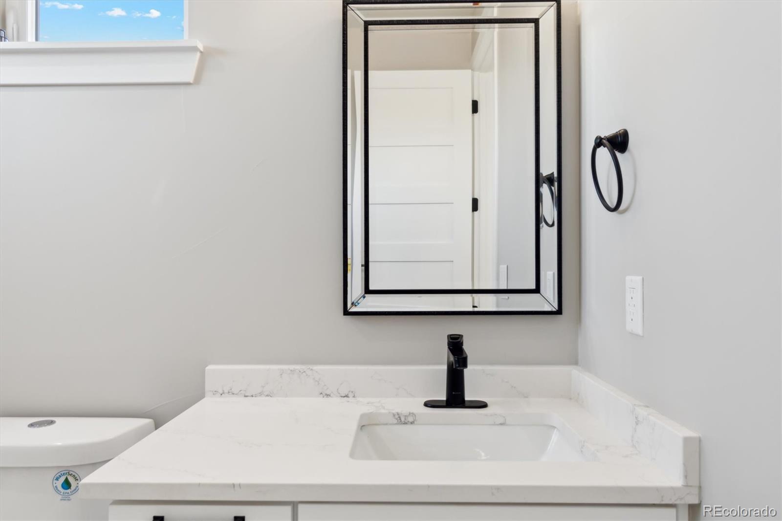 MLS Image #28 for 2317 s galapago street,denver, Colorado