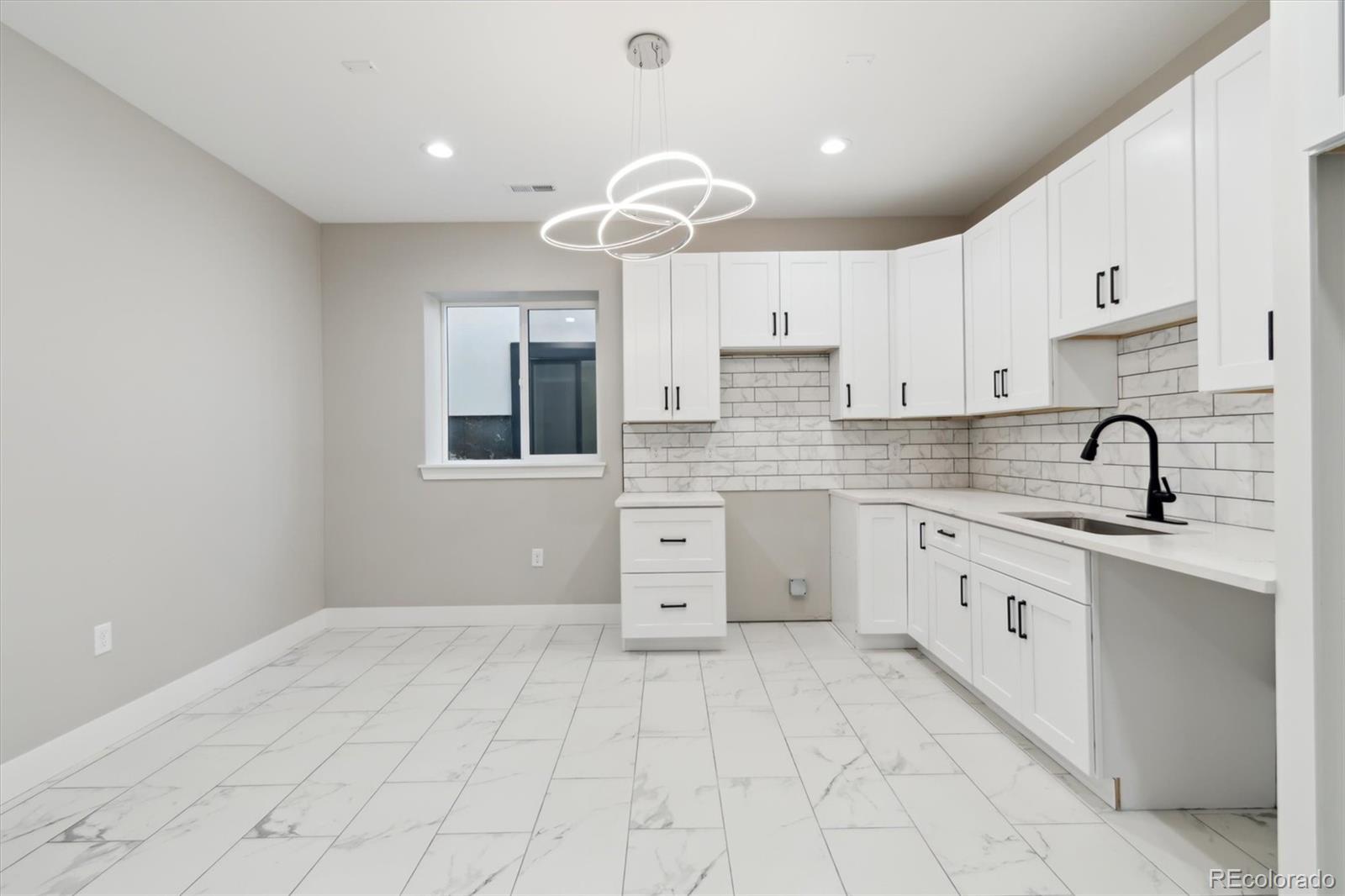 MLS Image #32 for 2317 s galapago street,denver, Colorado