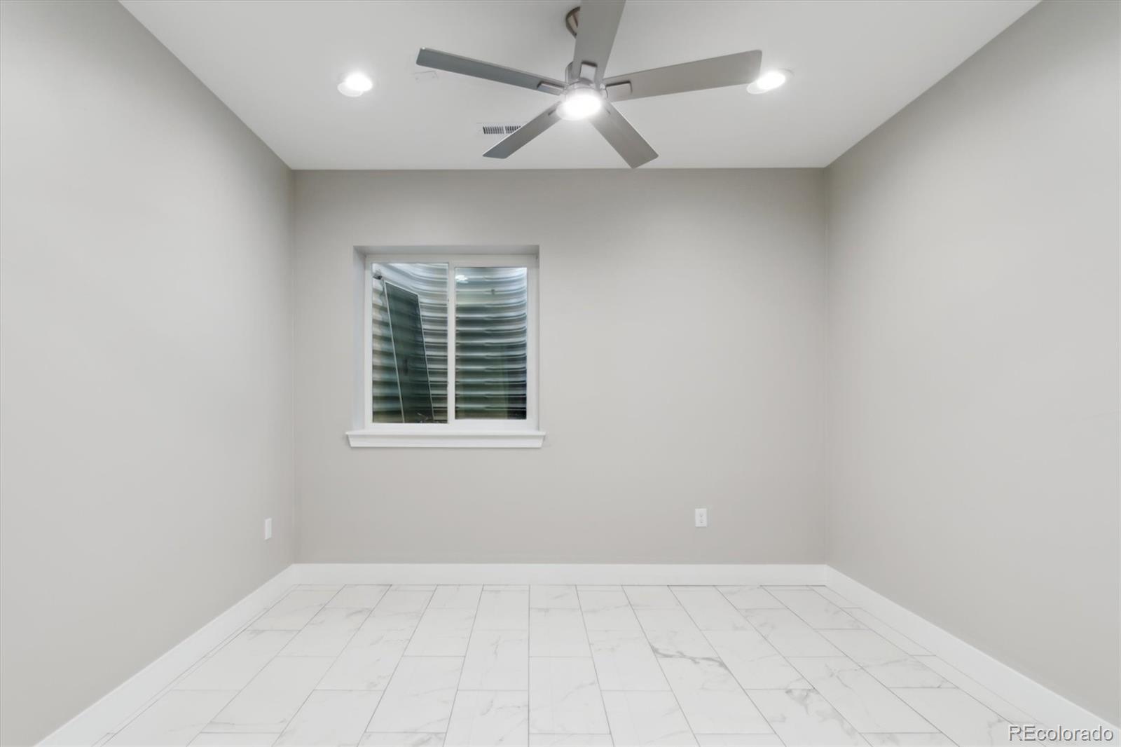 MLS Image #36 for 2317 s galapago street,denver, Colorado