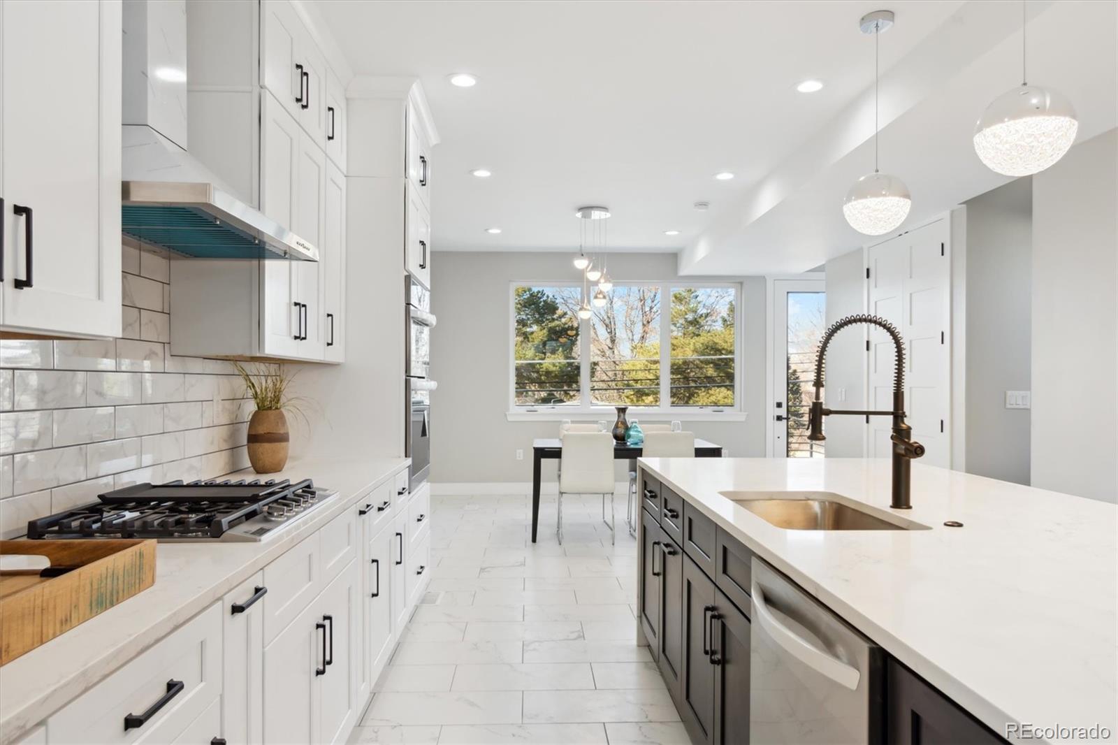 MLS Image #6 for 2317 s galapago street,denver, Colorado