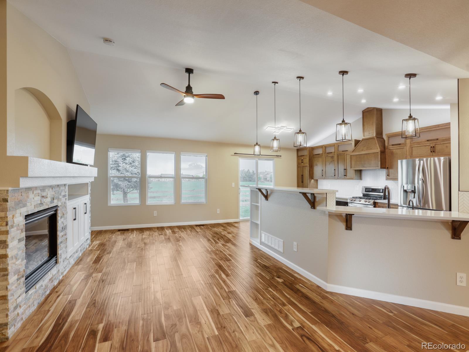 MLS Image #5 for 2630  bridle drive,mead, Colorado