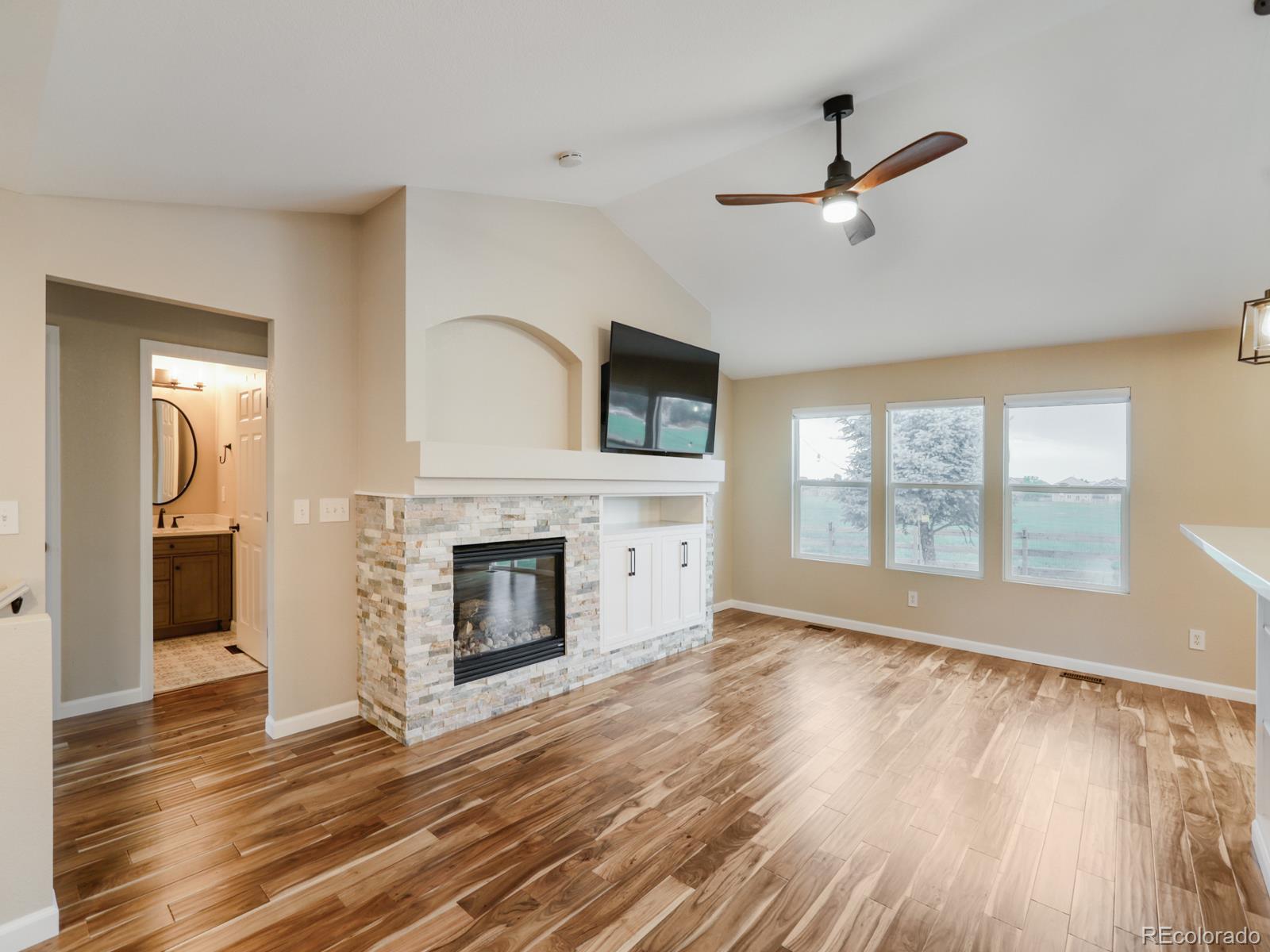 MLS Image #7 for 2630  bridle drive,mead, Colorado