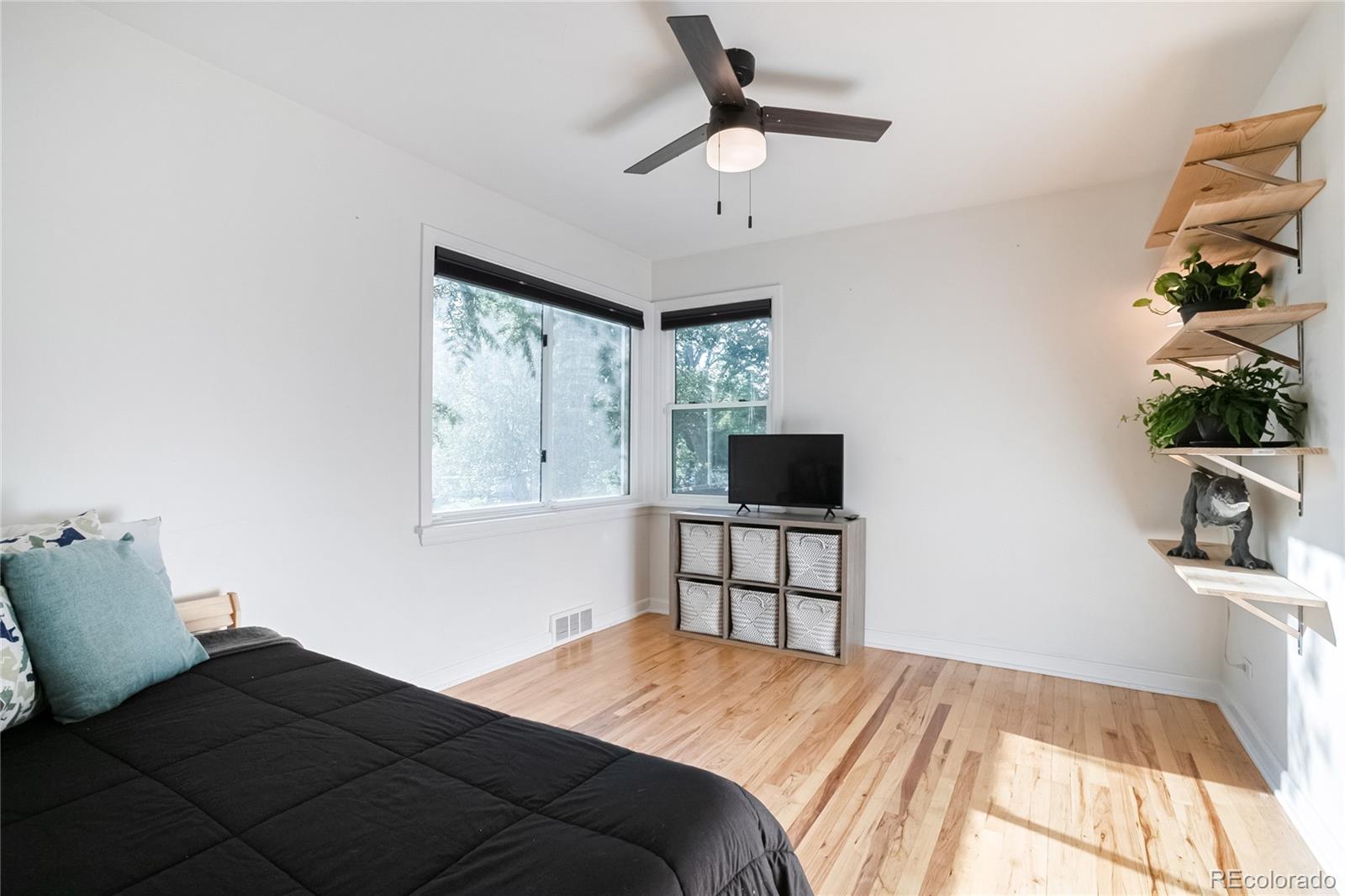MLS Image #19 for 1218 s university boulevard,denver, Colorado