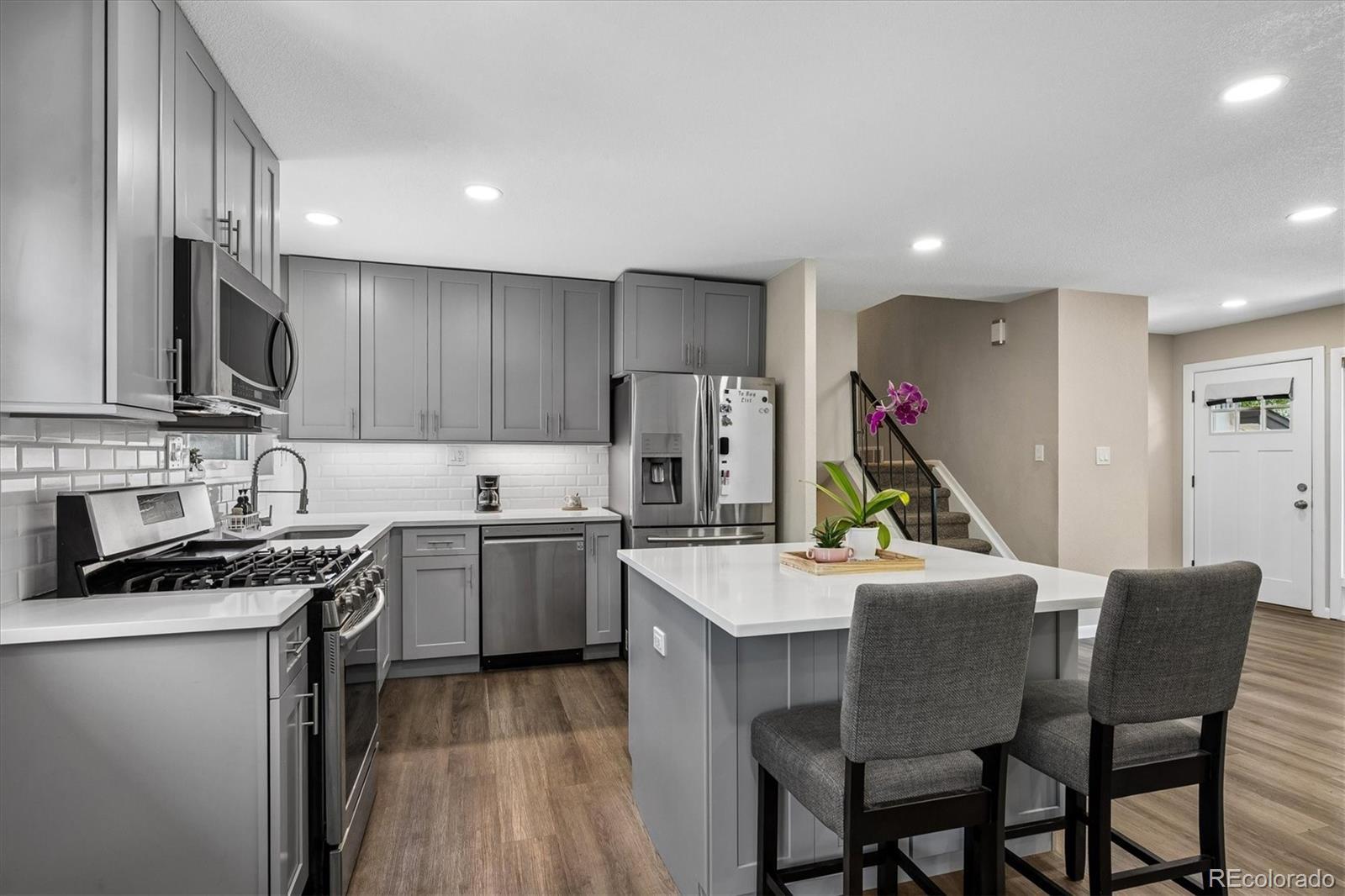 MLS Image #7 for 7486 e fremont drive,centennial, Colorado