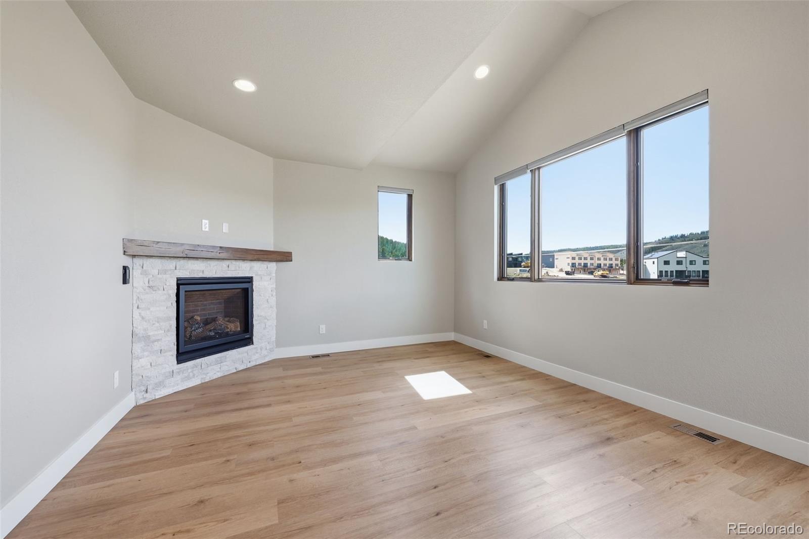 MLS Image #10 for 701  paintbrush terrace,tabernash, Colorado
