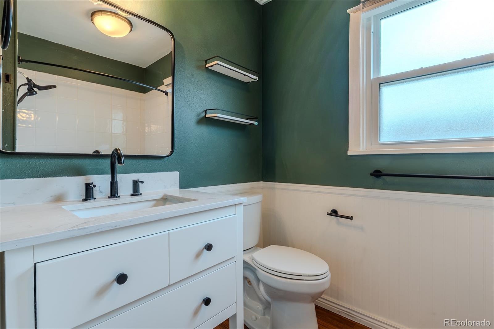 MLS Image #11 for 2635 s cherokee street,denver, Colorado