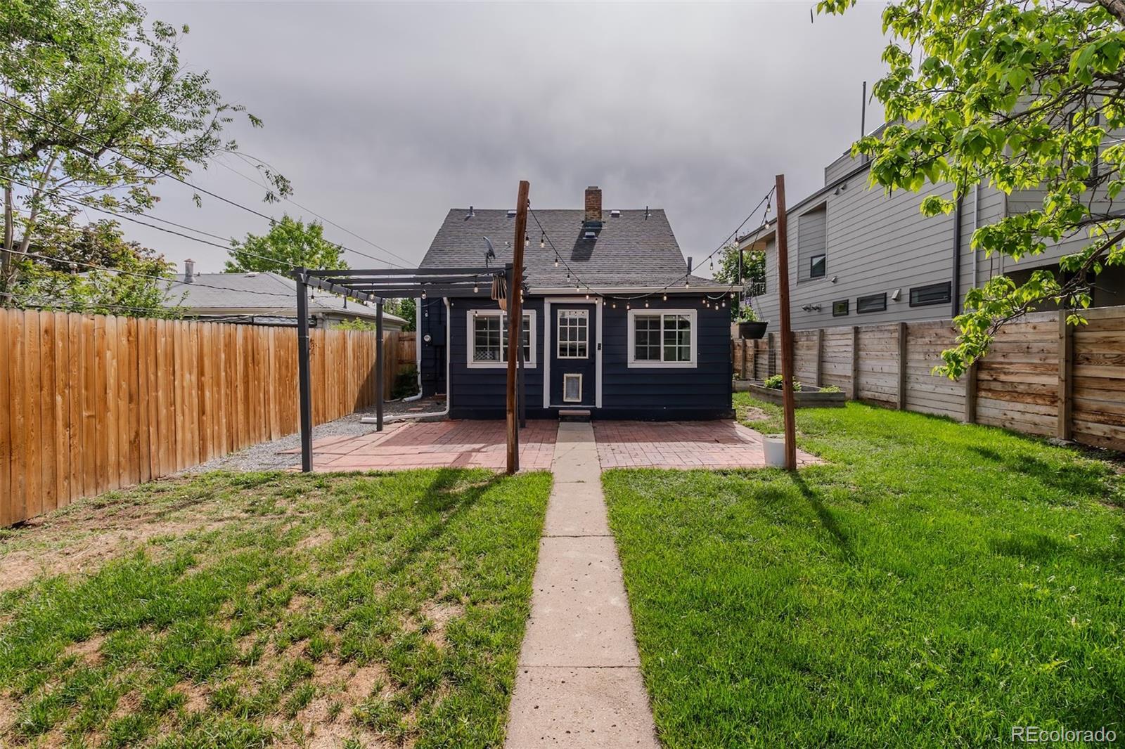 MLS Image #23 for 2635 s cherokee street,denver, Colorado