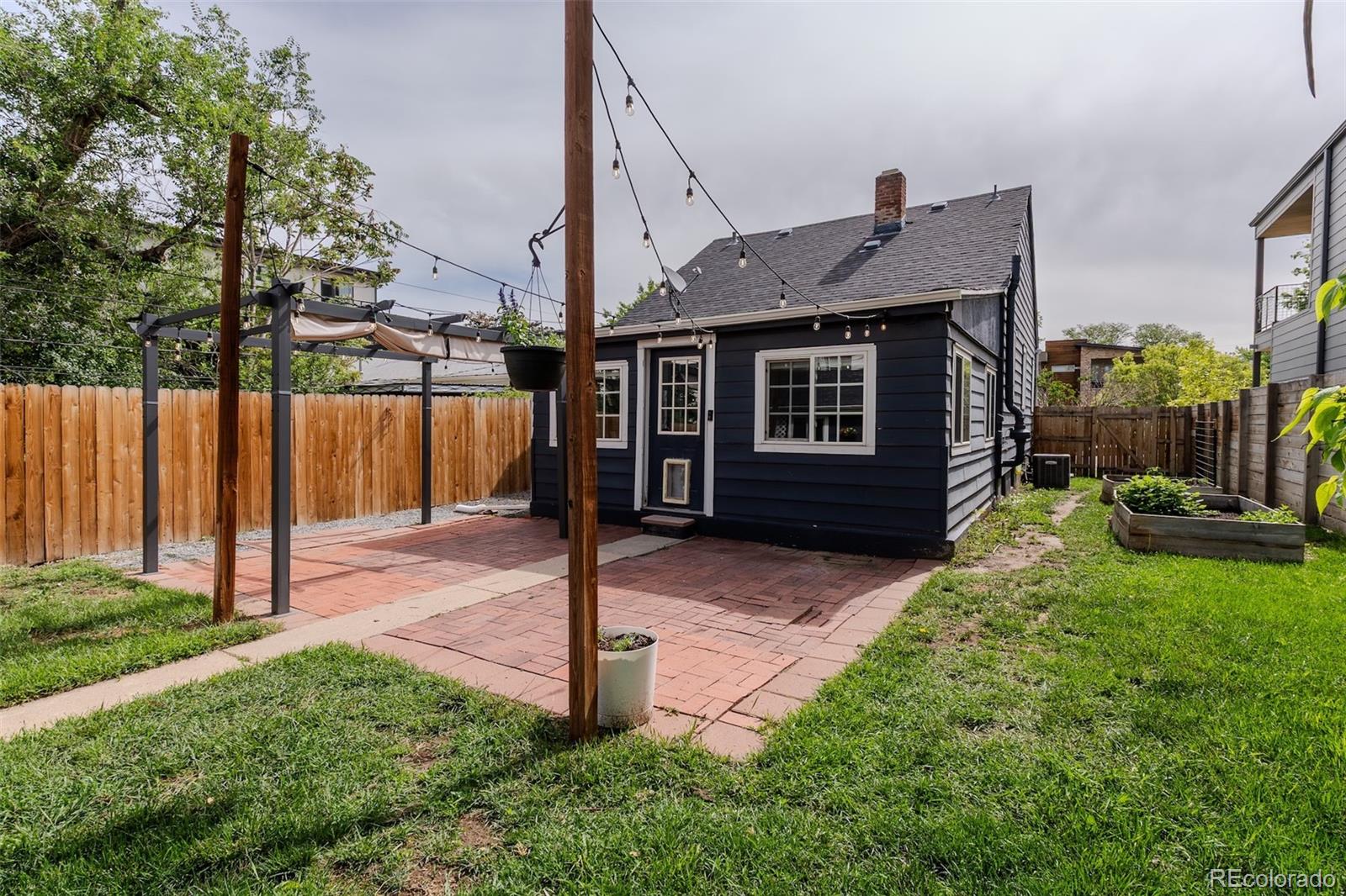 MLS Image #26 for 2635 s cherokee street,denver, Colorado